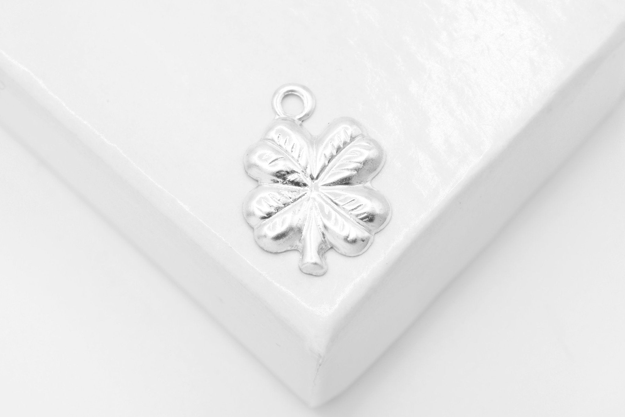 Four Leaf Clover Charm, Wholesale, 925 Sterling Silver, 13mm x 10mm, Lucky Irish Shamrock Clover Flower - HarperCrown