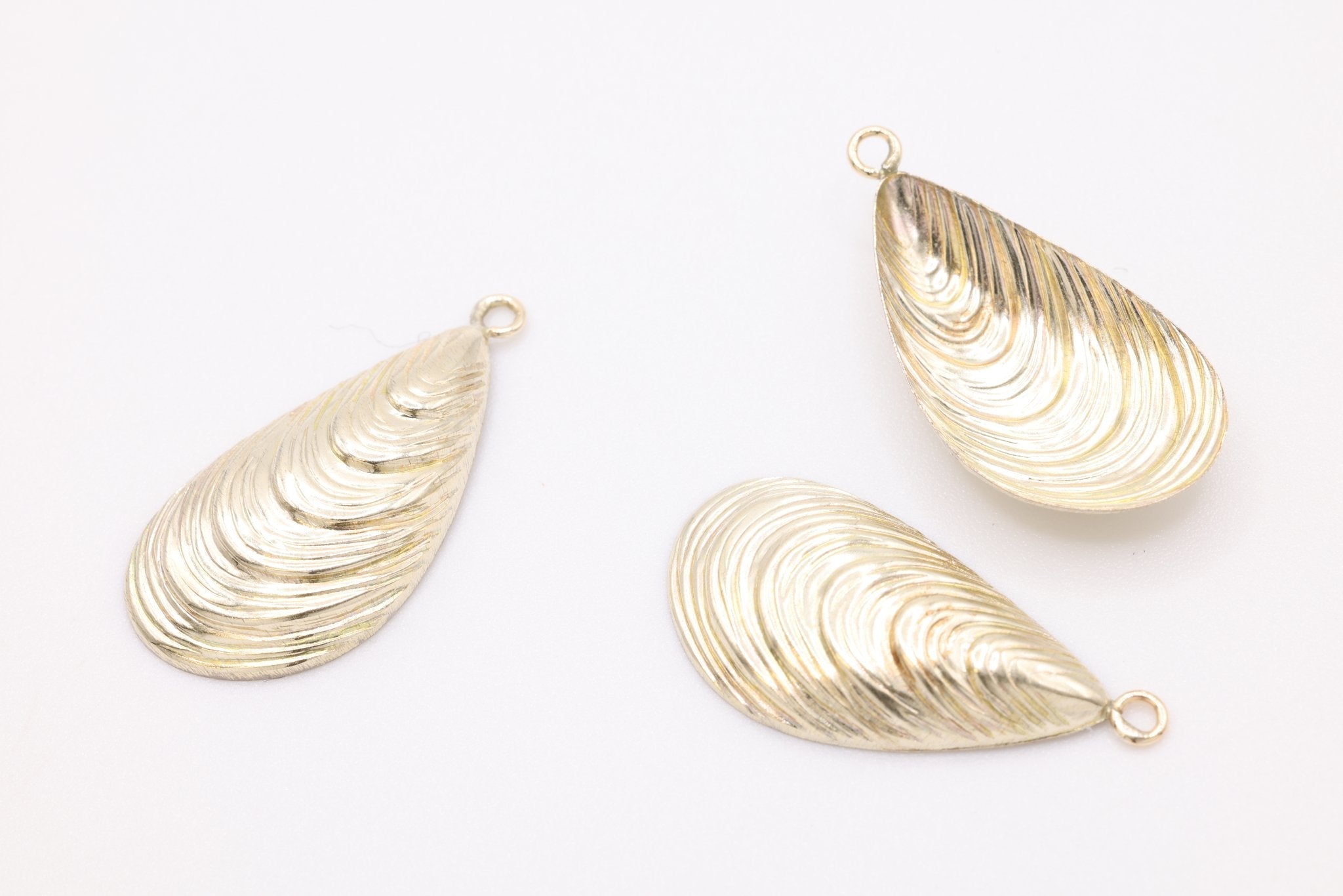 Gold Oyster Shell Wholesale Charm, Gold - Filled, 20mm x 10mm, Permanent Bulk Jewelry Making Charms - HarperCrown