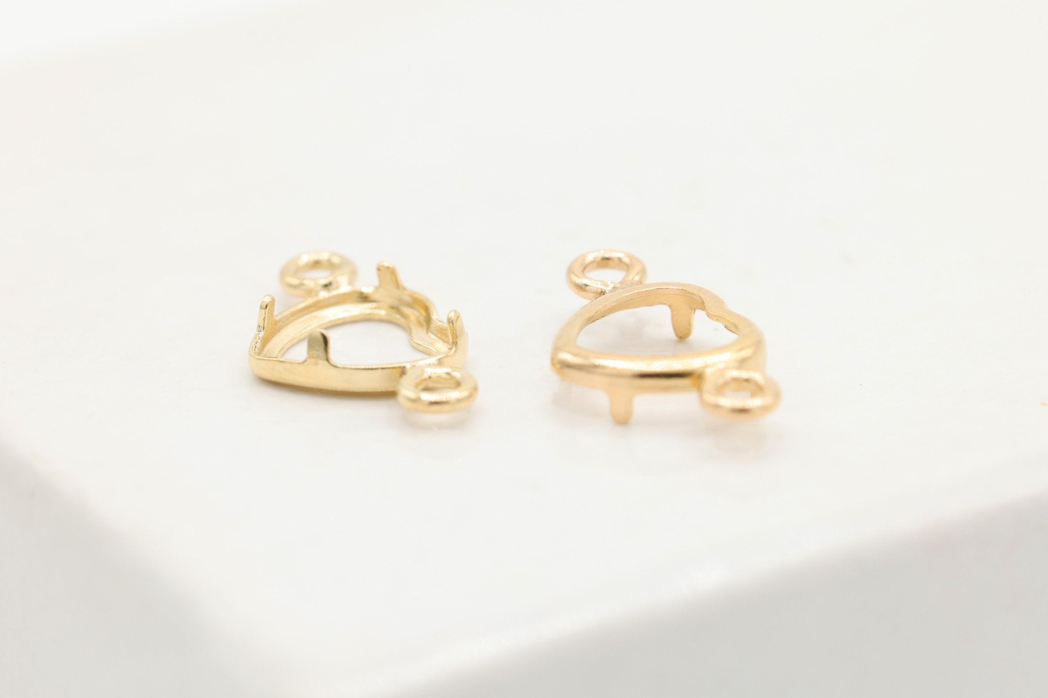Heart Connector Bezel Self Set Bracket Charm, 14/20 Gold-Filled, 4mm x 4mm, Wholesale, Jewelry Making Charm - HarperCrown
