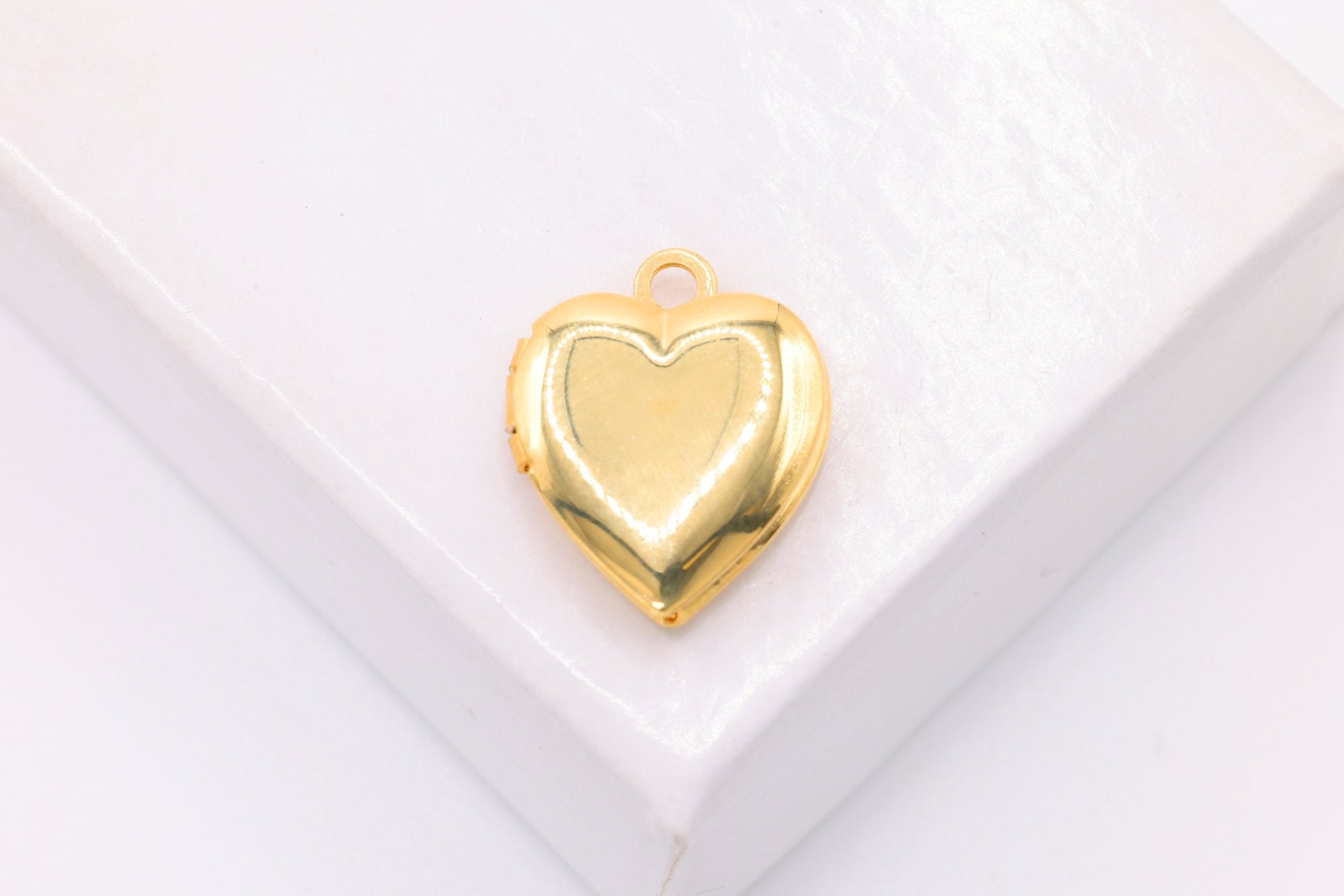 Heart Locket Pendant Charm, Wholesale, 14/20 Gold - Filled, 12mm x 10mm, DIY Jewelry Supplies - HarperCrown