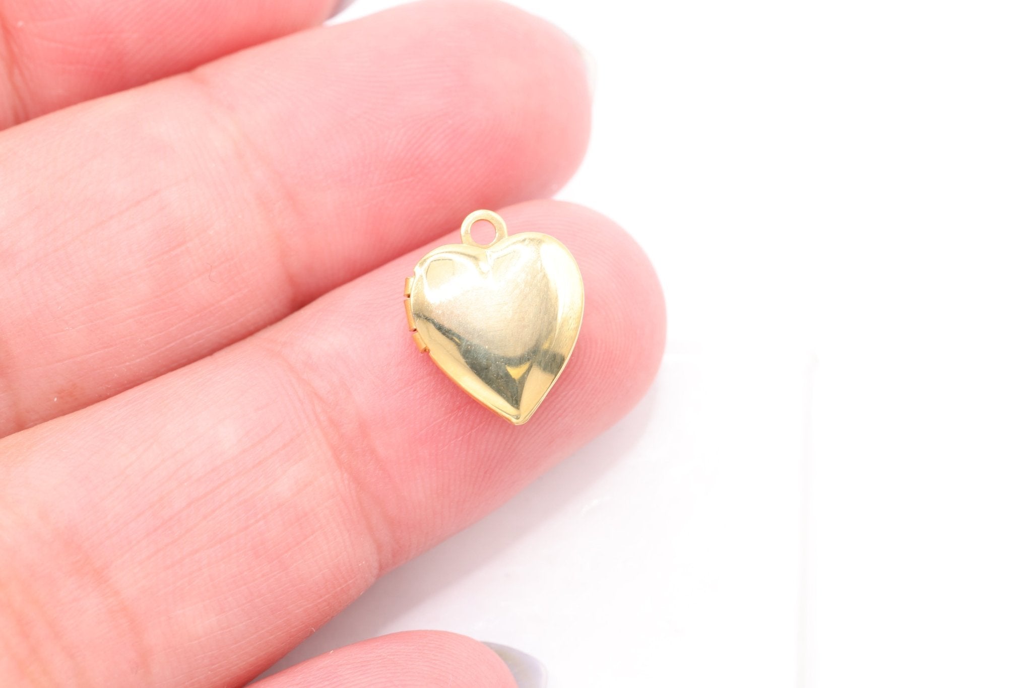 Heart Locket Pendant Charm, Wholesale, 14/20 Gold - Filled, 12mm x 10mm, DIY Jewelry Supplies - HarperCrown
