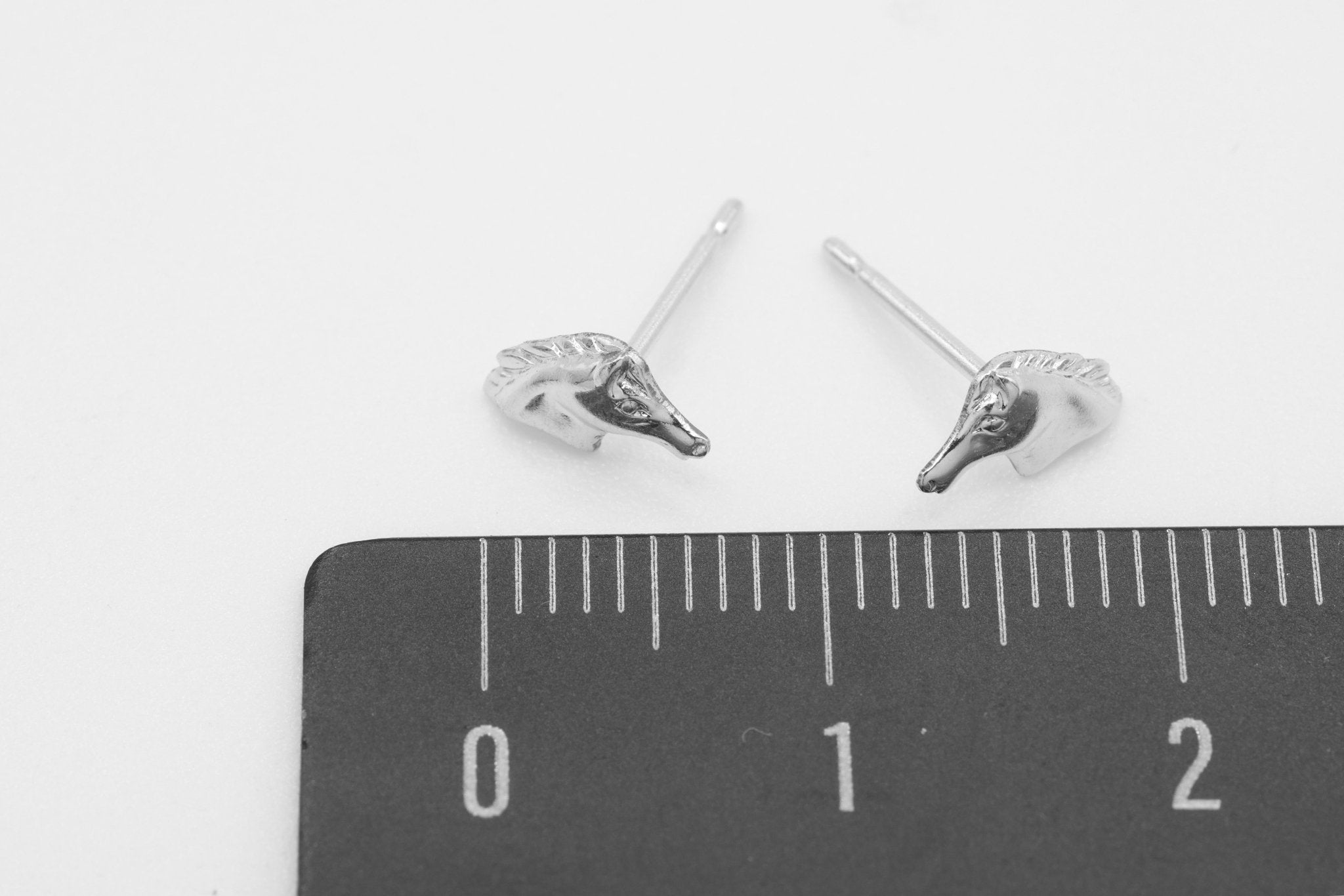 Horse Stud Earring, 925 Sterling Silver, 8mm x 4mm, Wholesale, Equestrian Stallion Cowboy Dainty Minimalist Jewelry Earrings - HarperCrown