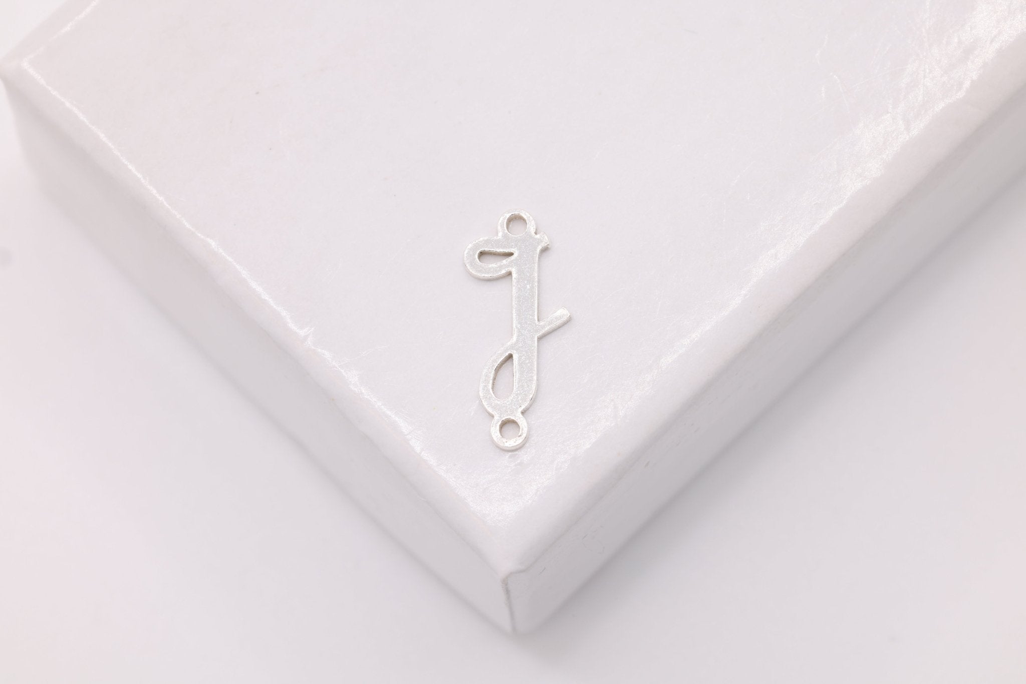 Letter Connector Charm A - Z, Wholesale, 925 Sterling Silver, 9mm x 5mm, Alphabet Personalized Permanent Jewelry Charm - HarperCrown
