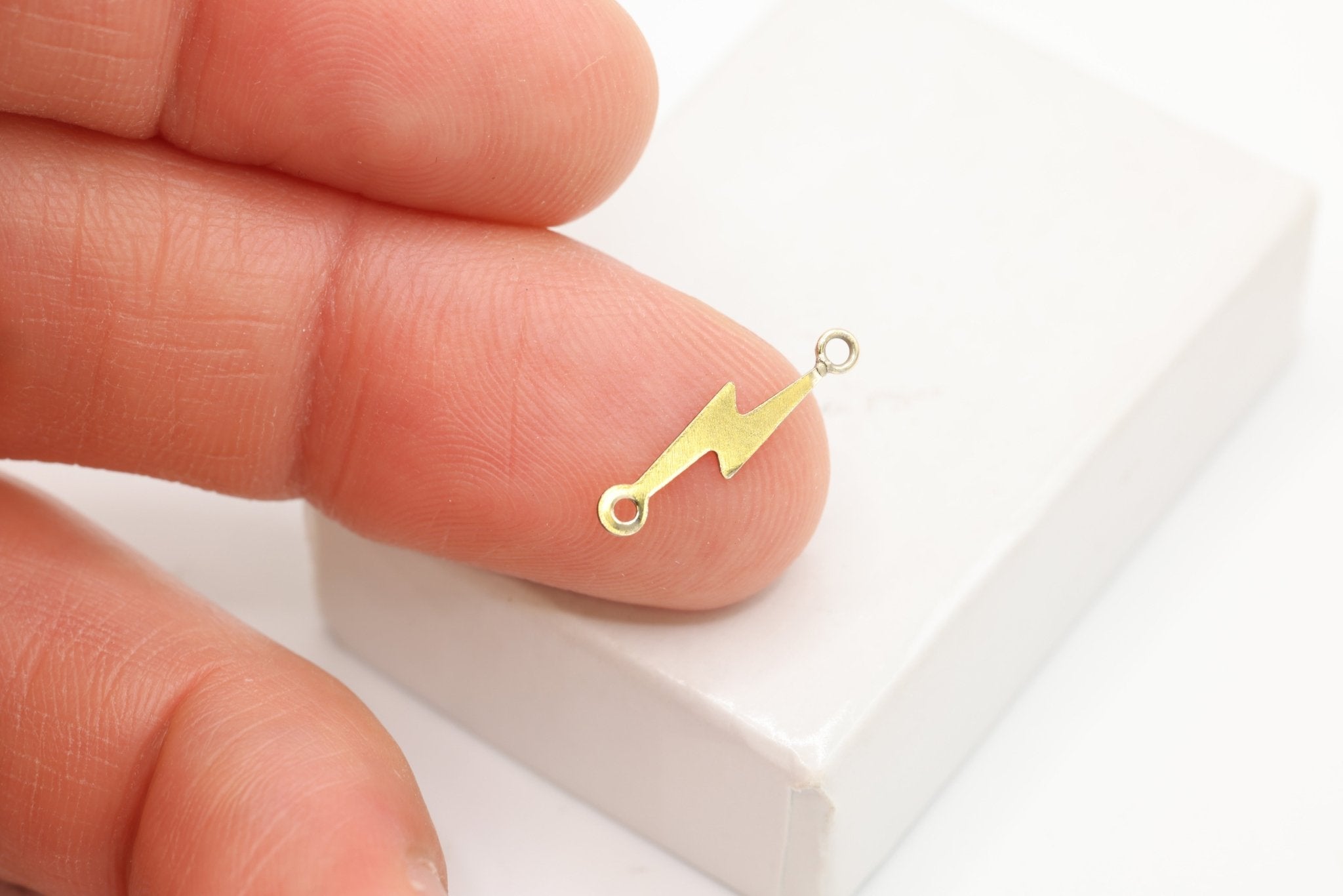 Lightning Bolt Connector Charm, 14/20 Gold-Filled, 15mm x 4mm, Wholesale, Celestial, Jewelry Making Charm - HarperCrown