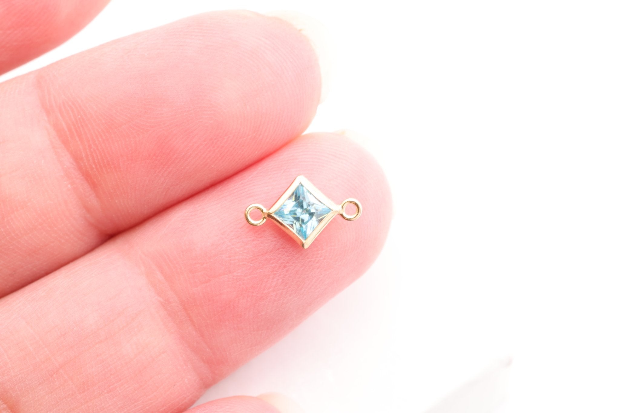 March Birthstone Aquamarine CZ Connector Bezel Frame, 14/20 Gold - Filled, 4mm - HarperCrown