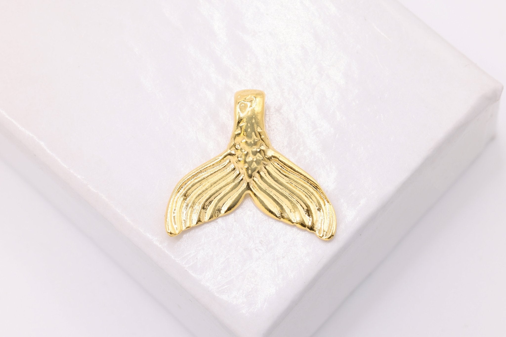 Mermaid Tail Charm, Wholesale, 18K Gold - Plated 925 Sterling Silver, 16mm x 16mm, Whale Dolphin Tail Ocean Beach Charm - HarperCrown