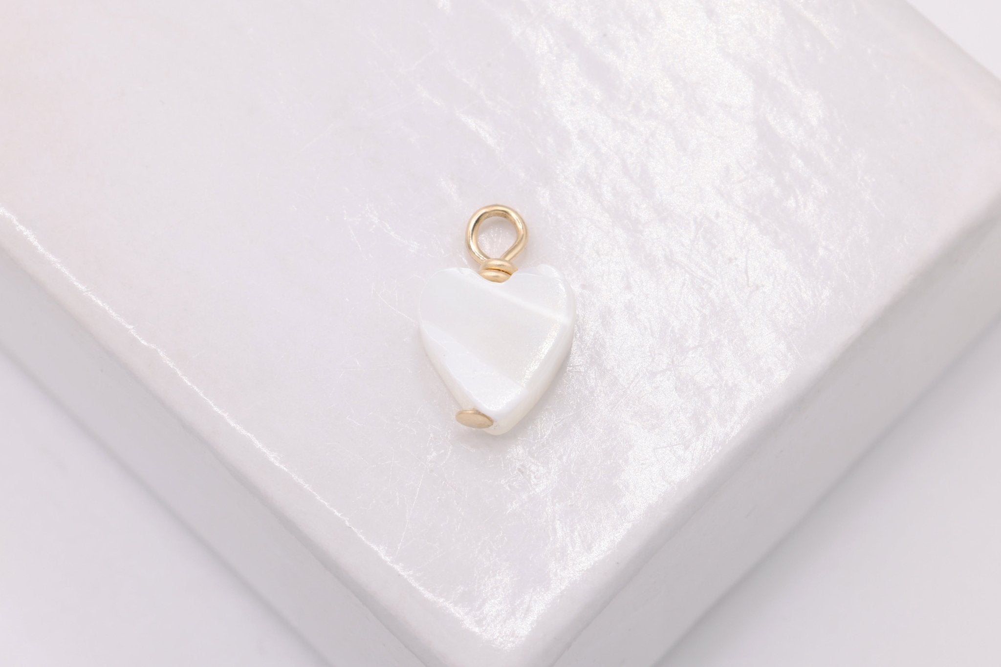 Mother of Pearl Heart Charm, Wholesale, 14/20 Gold - Filled, 7mm x 5mm, Jewelry Making Charm - HarperCrown