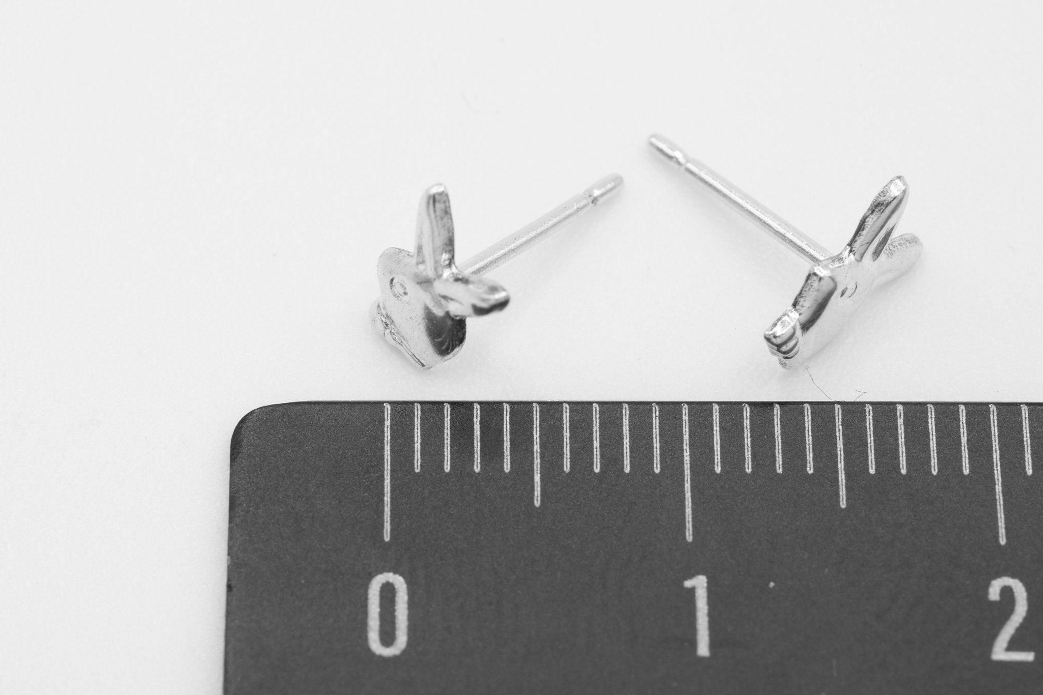 Rabbit Stud Earring, 925 Sterling Silver, 8mm x 5mm, Wholesale, Bunny Dainty Minimalist Jewelry Earrings - HarperCrown