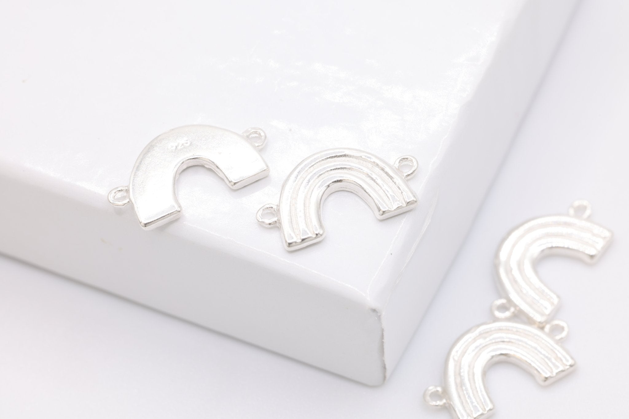 Rainbow Connector Charm, 925 Sterling Silver, Jewelry Making Charm - HarperCrown