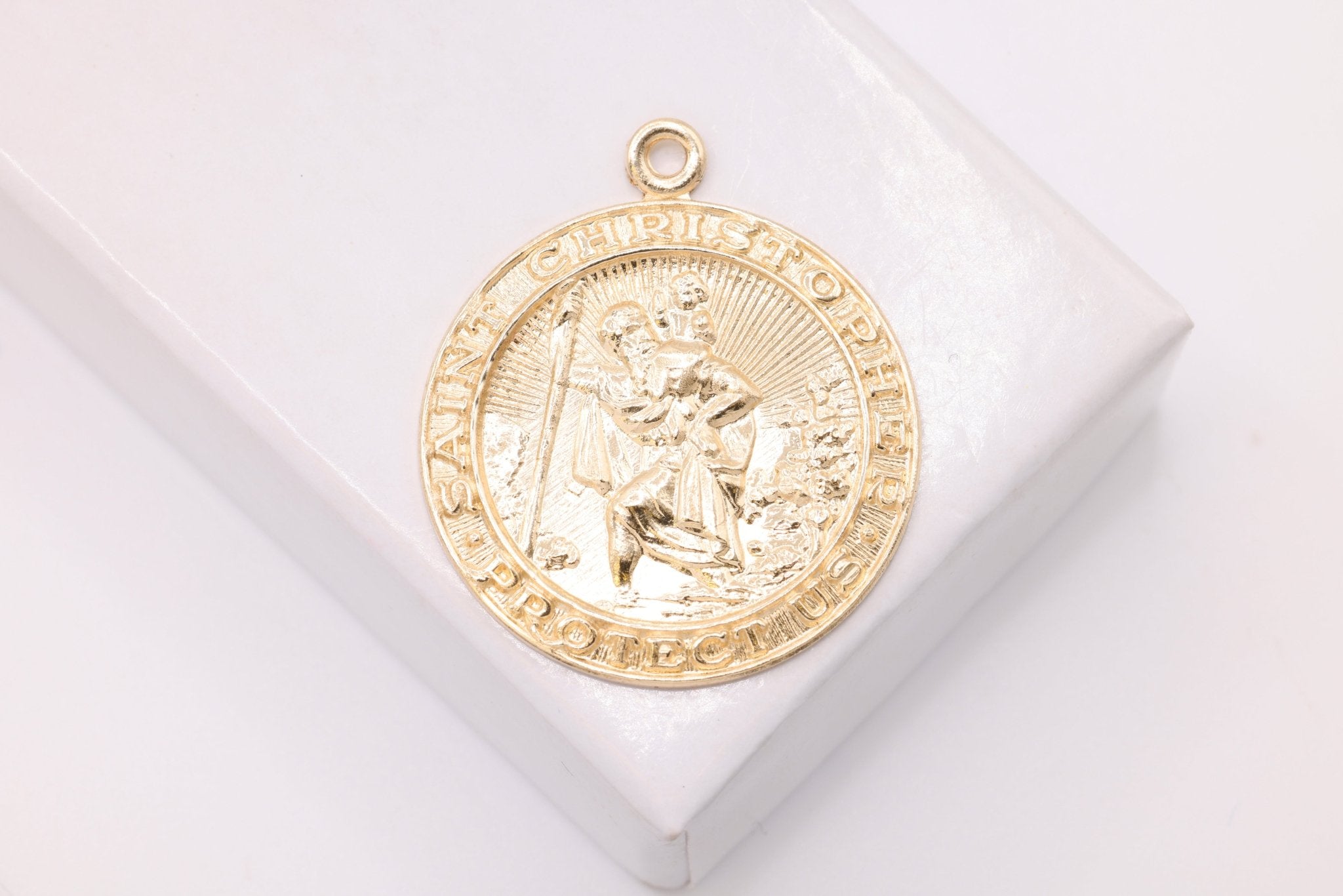 Saint Christopher Pendant, Wholesale, 14/20 Gold - Filled or 925 Sterling Silver, 22mm, Round Patron Saint Religious Catholic Medallion Coin - HarperCrown