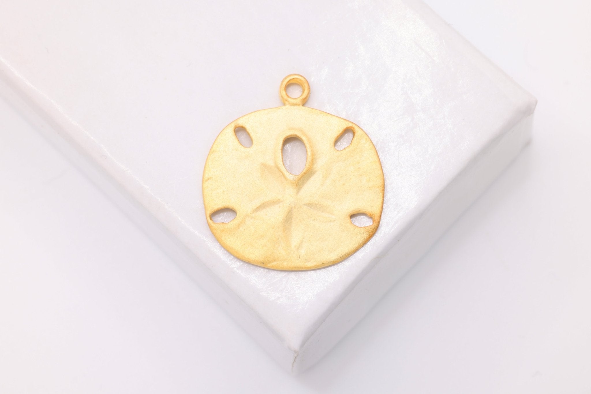 Sand Dollar Shell Charm, Wholesale, 18K Matte Gold - Plated 925 Sterling Silver, 18mm - HarperCrown