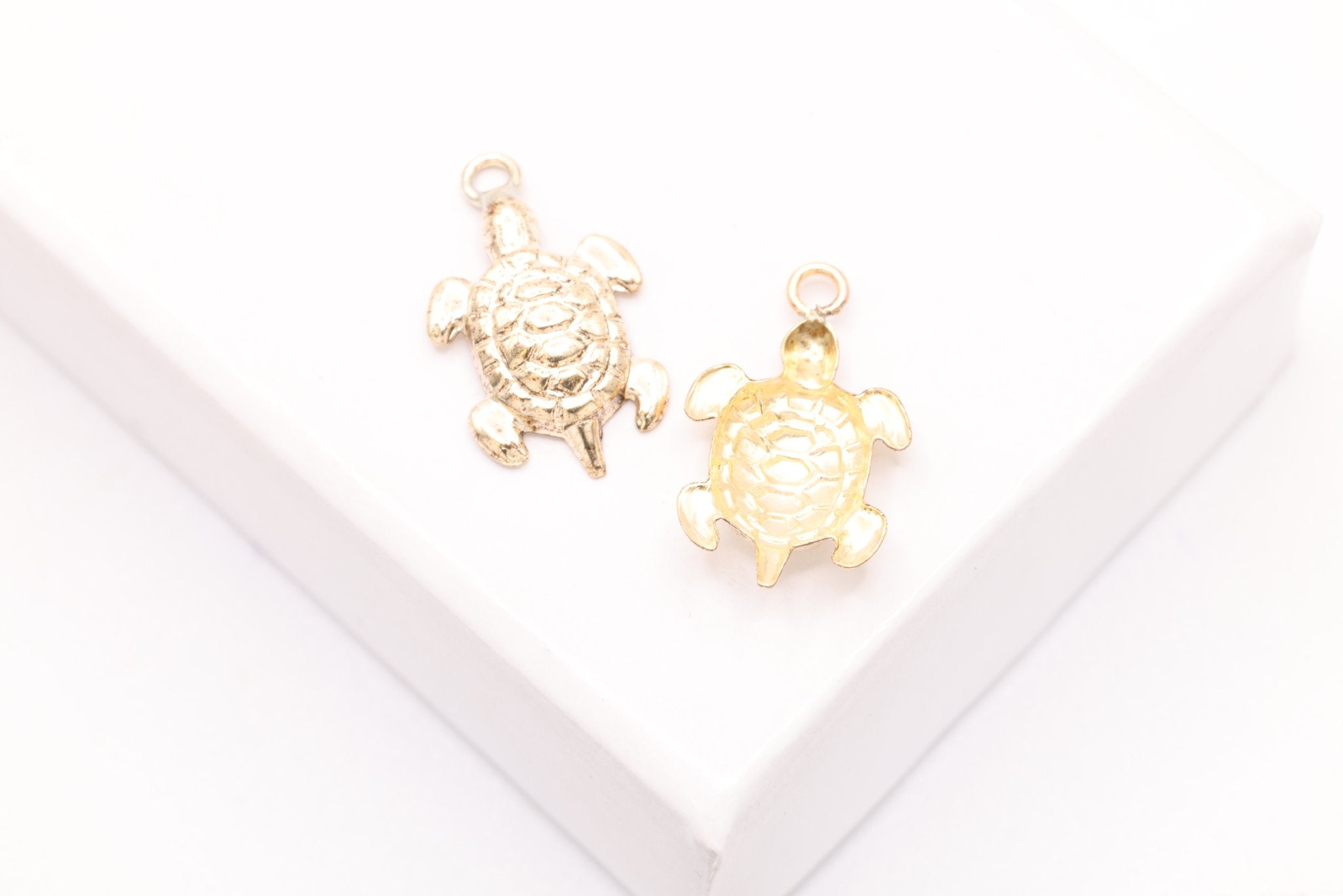 Sea Turtle Charm, Gold - Filled, 13mm x 7mm, Bulk DIY Wholesale Jewelry Making Charm - HarperCrown