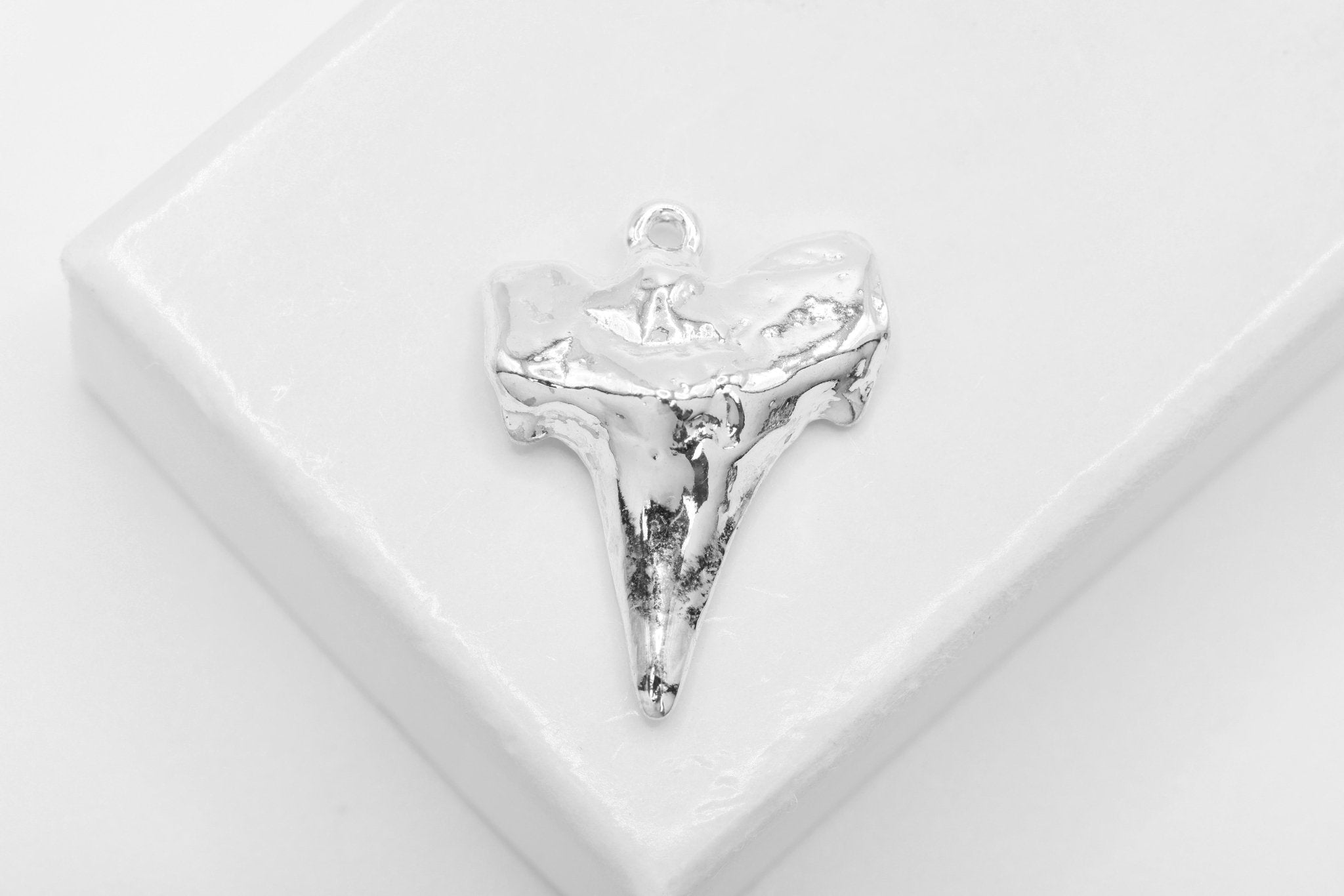 Shark Tooth Charm, 925 Sterling Silver, Pendant Large Shark tooth, Sterling Silver Jewelry Supplies - HarperCrown