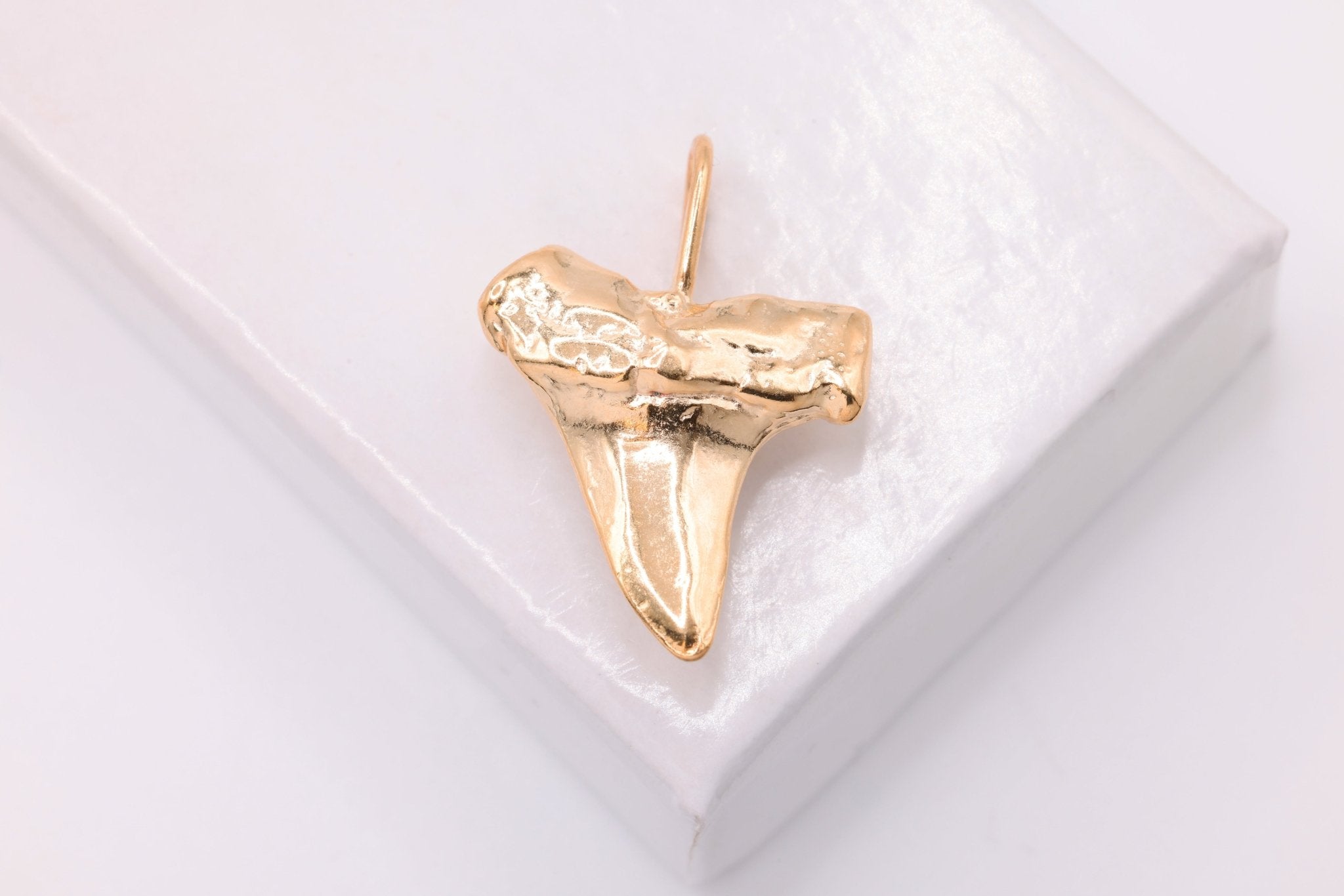 Shark Tooth Pendant Charm, Wholesale, 18K Rose Gold - Plated 925 Sterling Silver, 22mm x 15mm - HarperCrown