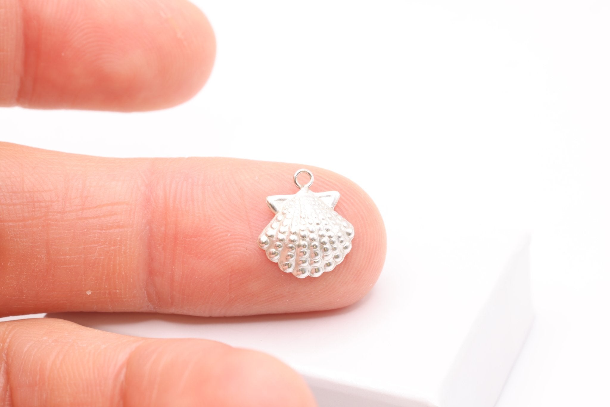 Shell Charm, 925 Sterling Silver, 12mm x 11mm, Seashell Pearl Clam Charm, Bulk DIY Wholesale Jewelry Making Charm - HarperCrown