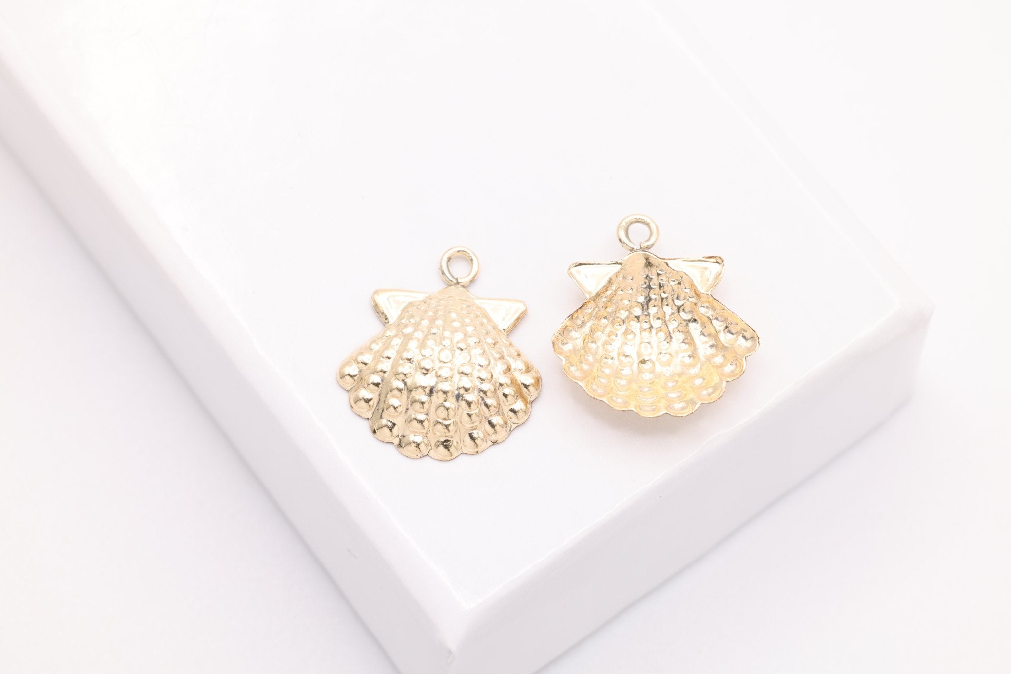 Shell Charm, Gold - Filled, 12mm x 11mm, Seashell Pearl Clam Charm, Bulk DIY Wholesale Jewelry Making Charm - HarperCrown