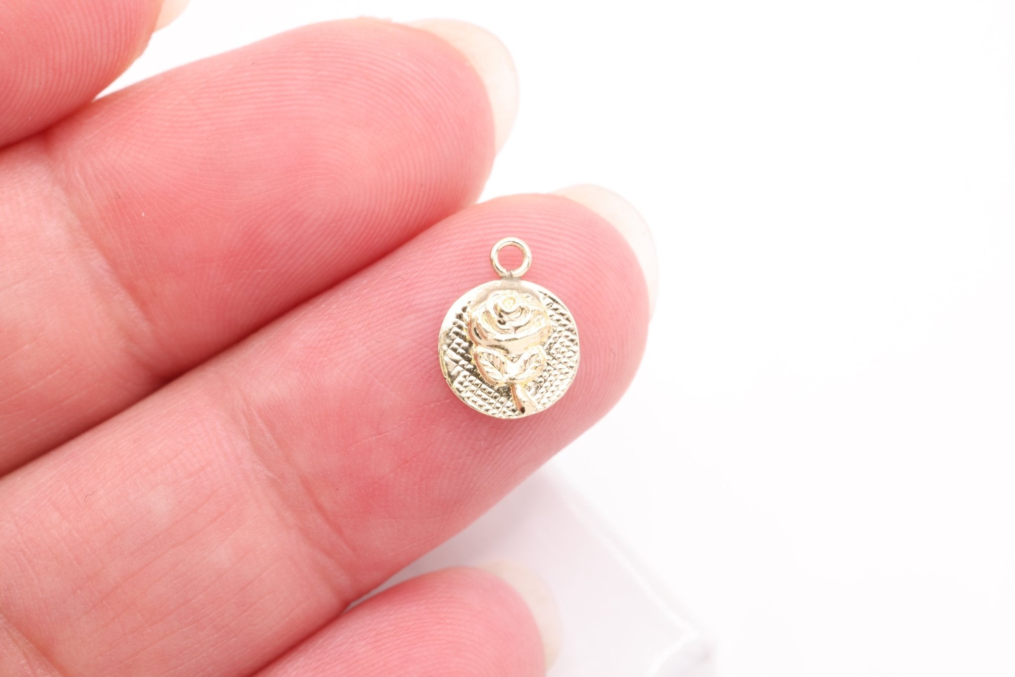 Small Rose Textured Circle Charm, 14/20 Gold - Filled, 7mm, Wholesale - HarperCrown