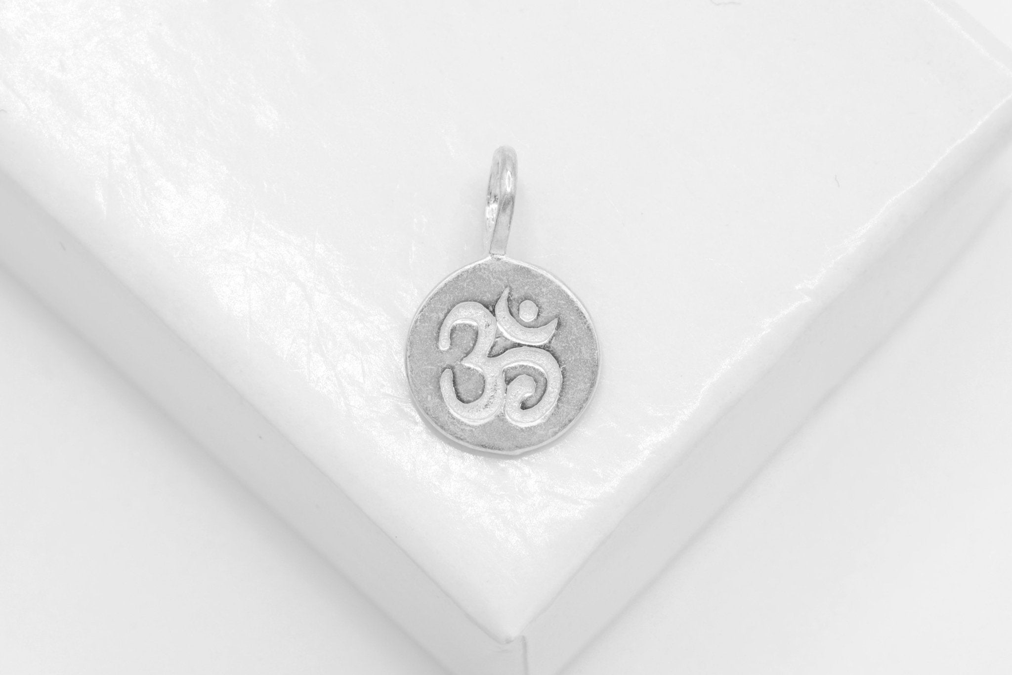 Spiritual Yoga Ohm Om Symbol Charm, Wholesale, 925 Sterling Silver, 13mm - HarperCrown