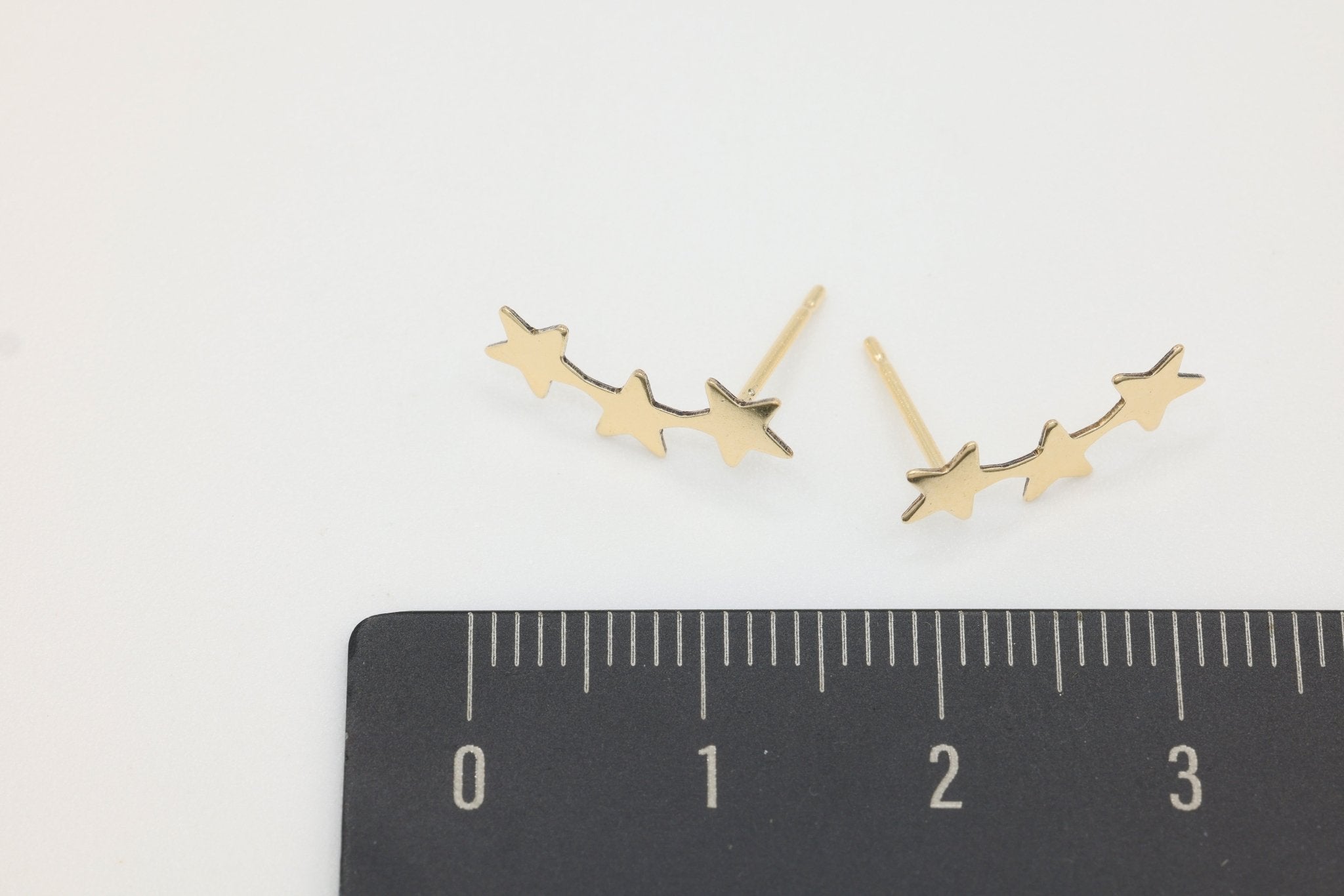Star Crawler Earring, 14/20 Gold - Filled, 14mm x 4mm, Wholesale, Celestial Shooting 3 Star Dainty Minimalist Jewelry Earrings - HarperCrown