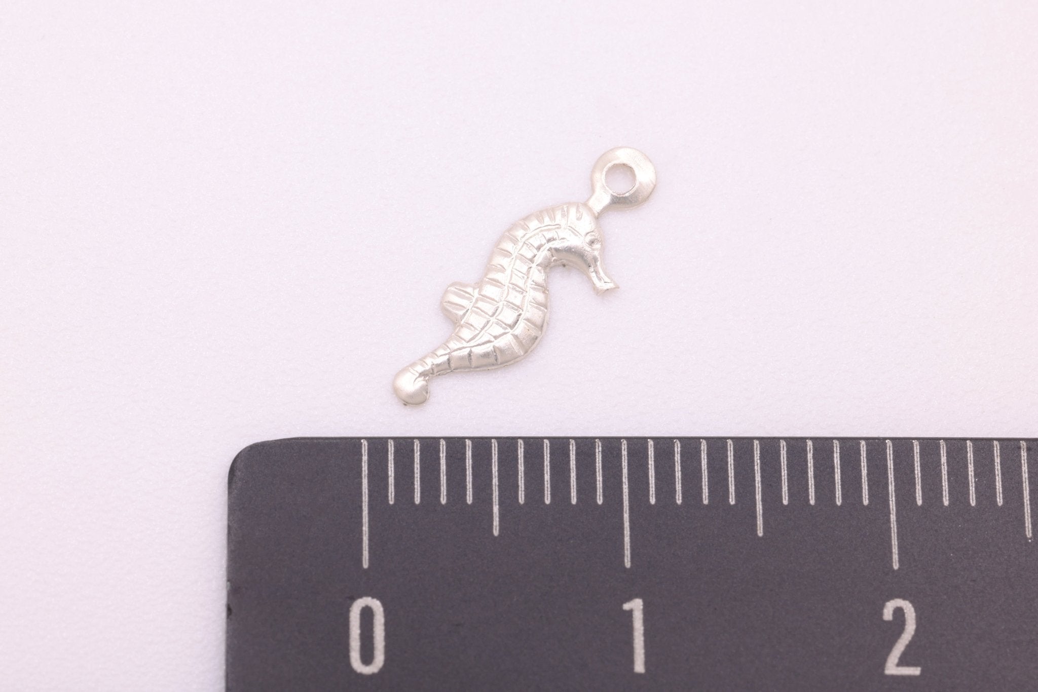 Sterling Silver Wholesale Seahorse Charm Pendant, Silver Seahorse Charm, Sea horse Charm, 925 Silver Seahorse, Sea Life Jewelry Component Finding - HarperCrown