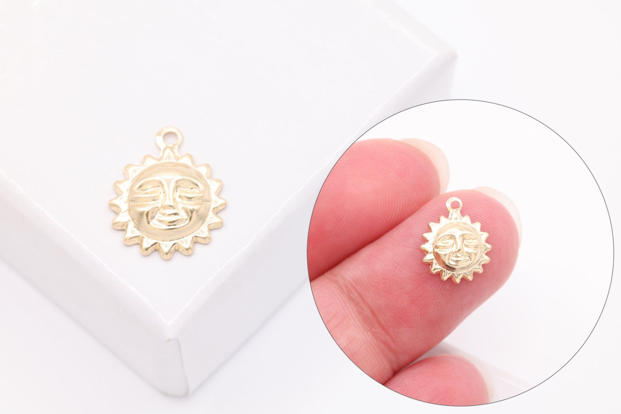 Sun Face Charm, 14K Solid Gold, Wholesale - HarperCrown