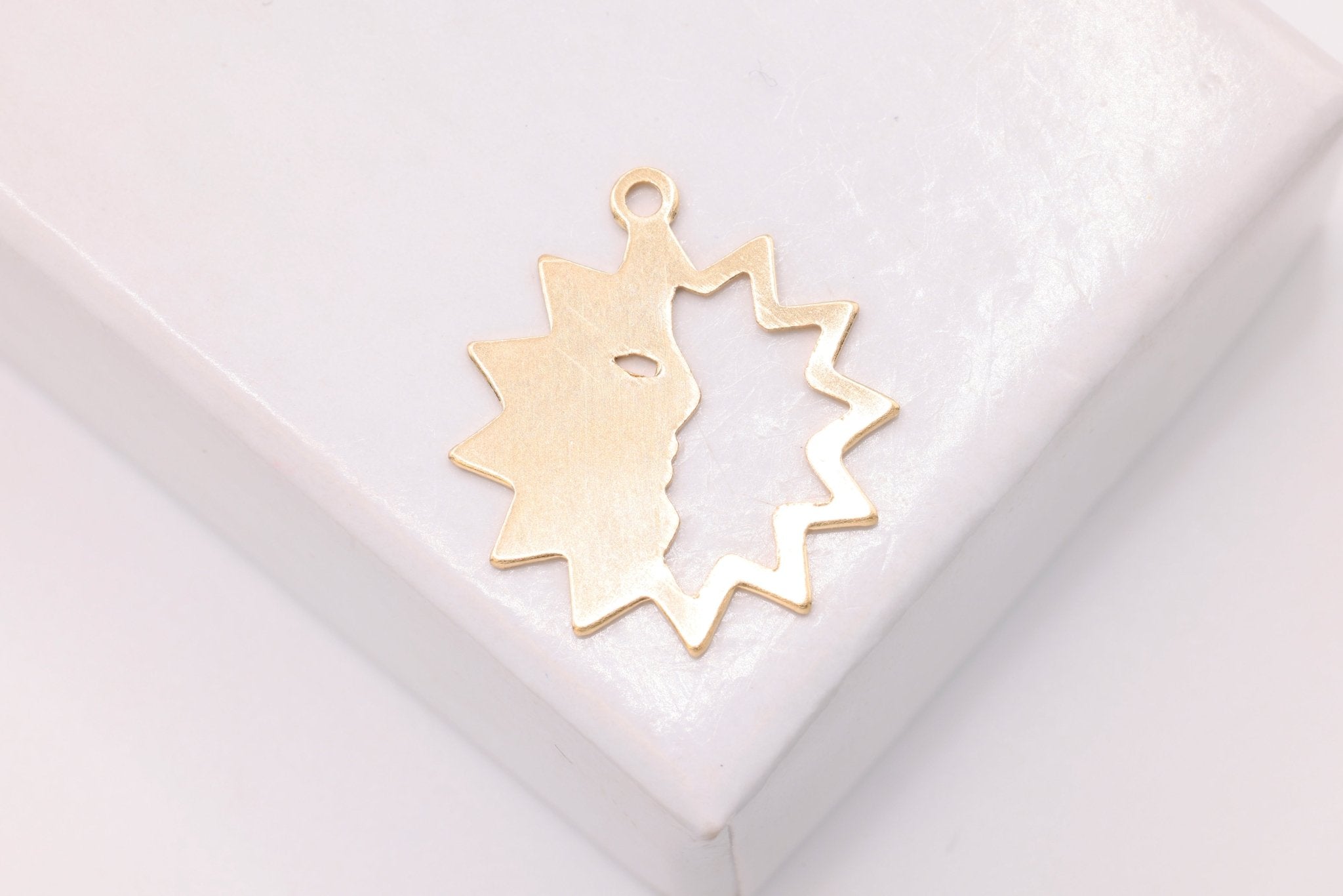 Sun Face Charm, Wholesale, 14/20 Gold - Filled, 14mm, Sun Rays Celestial Sky - HarperCrown