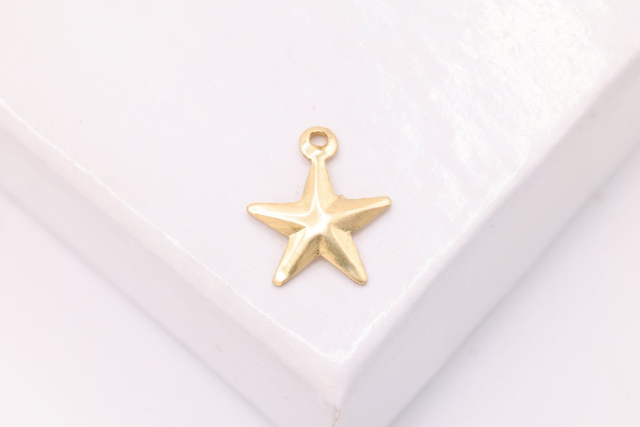 Tiny Star Charm, Wholesale, 14/20 Gold - Filled 925 Sterling Silver, 8mm, Geometric Star Drop - HarperCrown