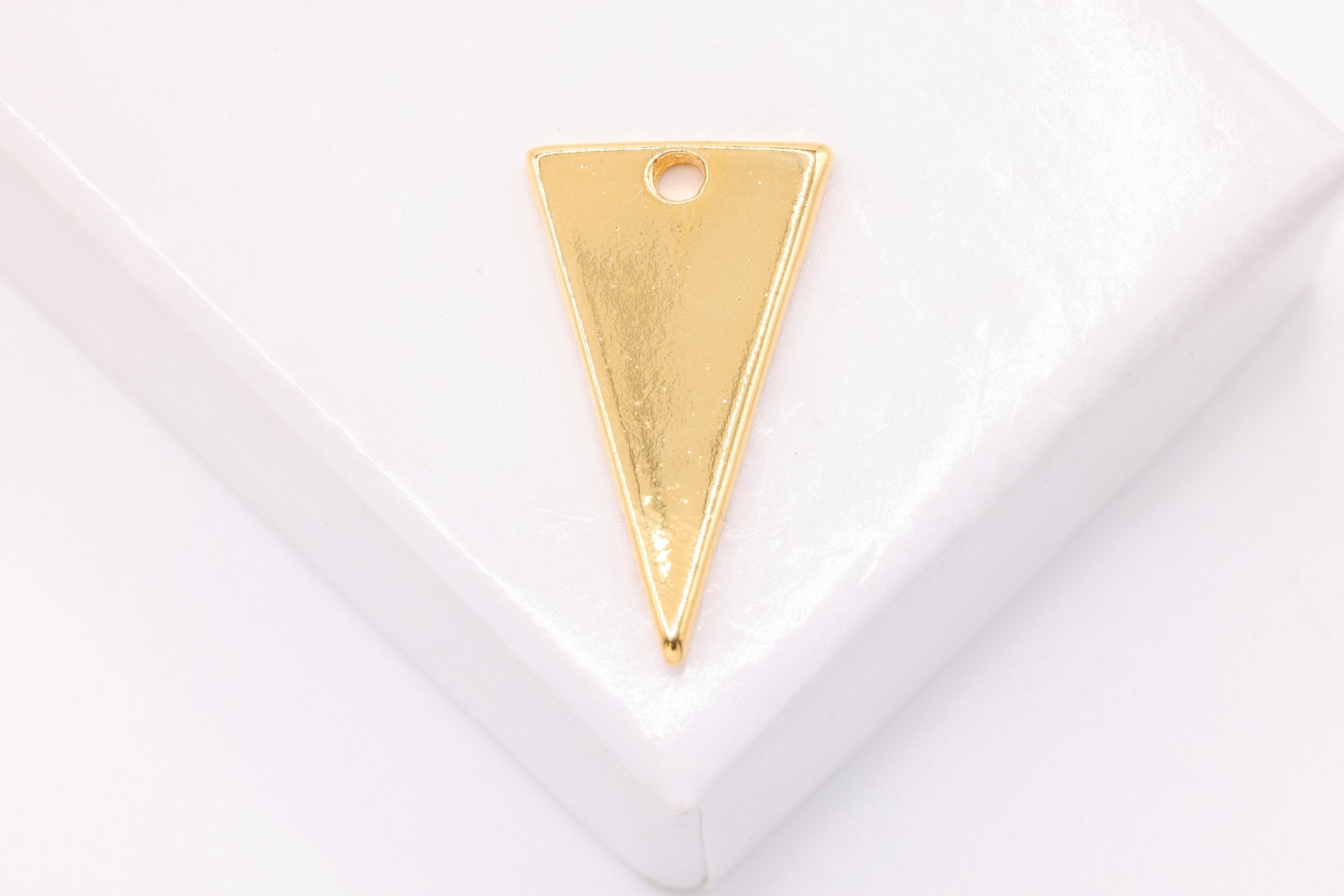 Triangle Charm, 14K Solid Gold, 19mm x 11mm, Blank Geometrical Triangle - HarperCrown