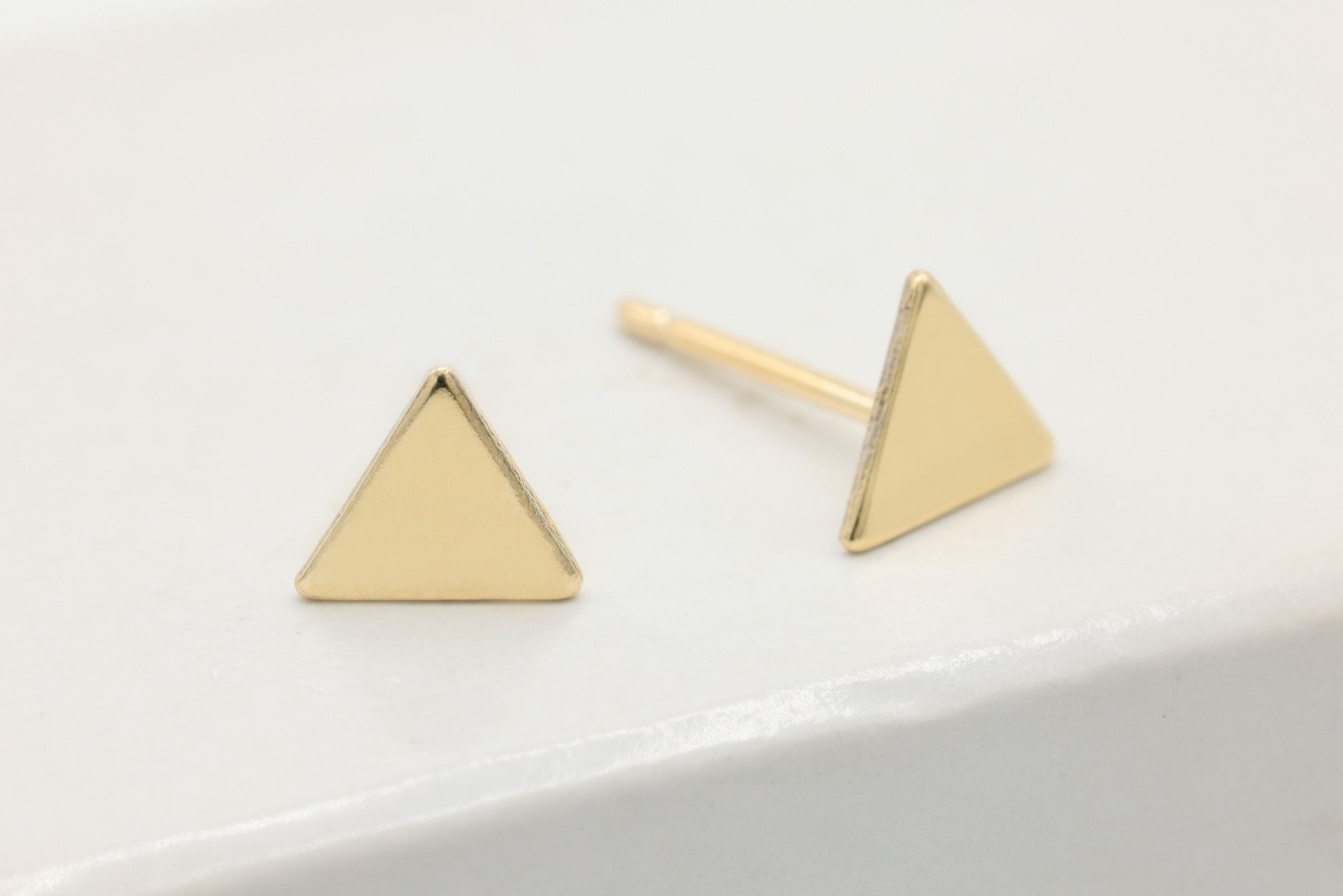 Triangle Stud Earring, 14/20 Gold - Filled, 5mm x 5mm, Wholesale, Pay Per Piece - HarperCrown