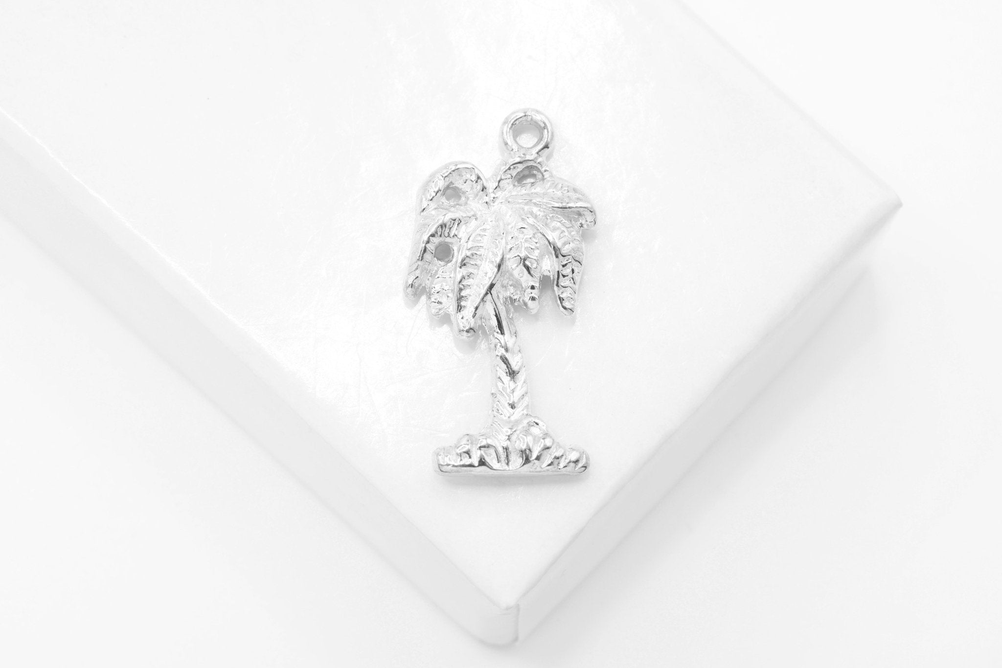 Tropical Palm Tree Charm, Wholesale, 18K Gold - Plated 925 Sterling Silver, 21mm x 8mm, Hawaiian Coconut Tree - HarperCrown