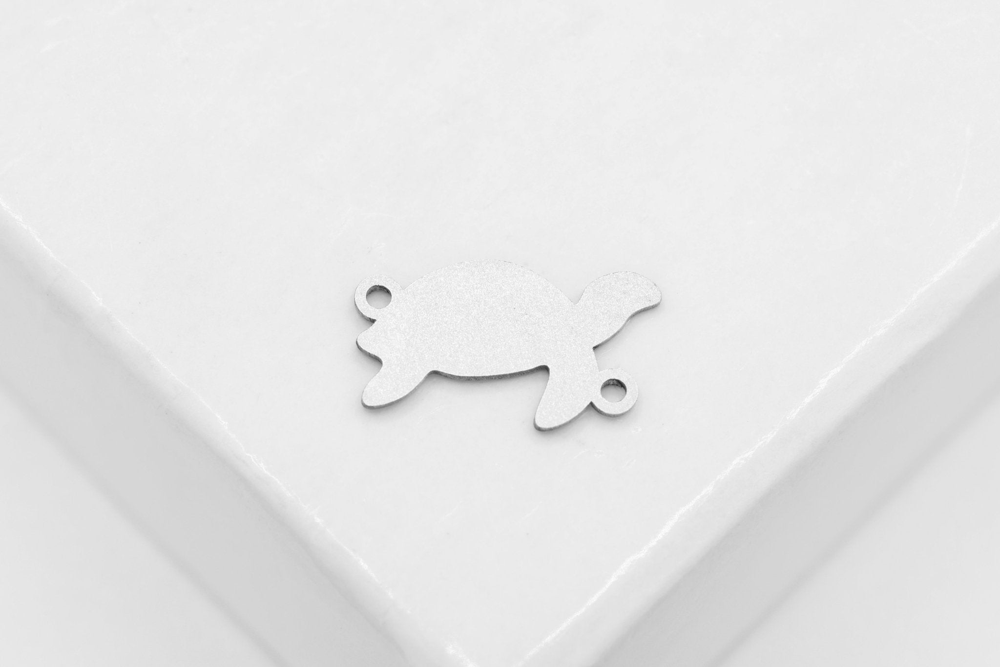 Turtle Connector Charm, 925 Sterling Silver, 10mm x 5mm, Wholesale, Sea Turtle, Jewelry Making Charm - HarperCrown