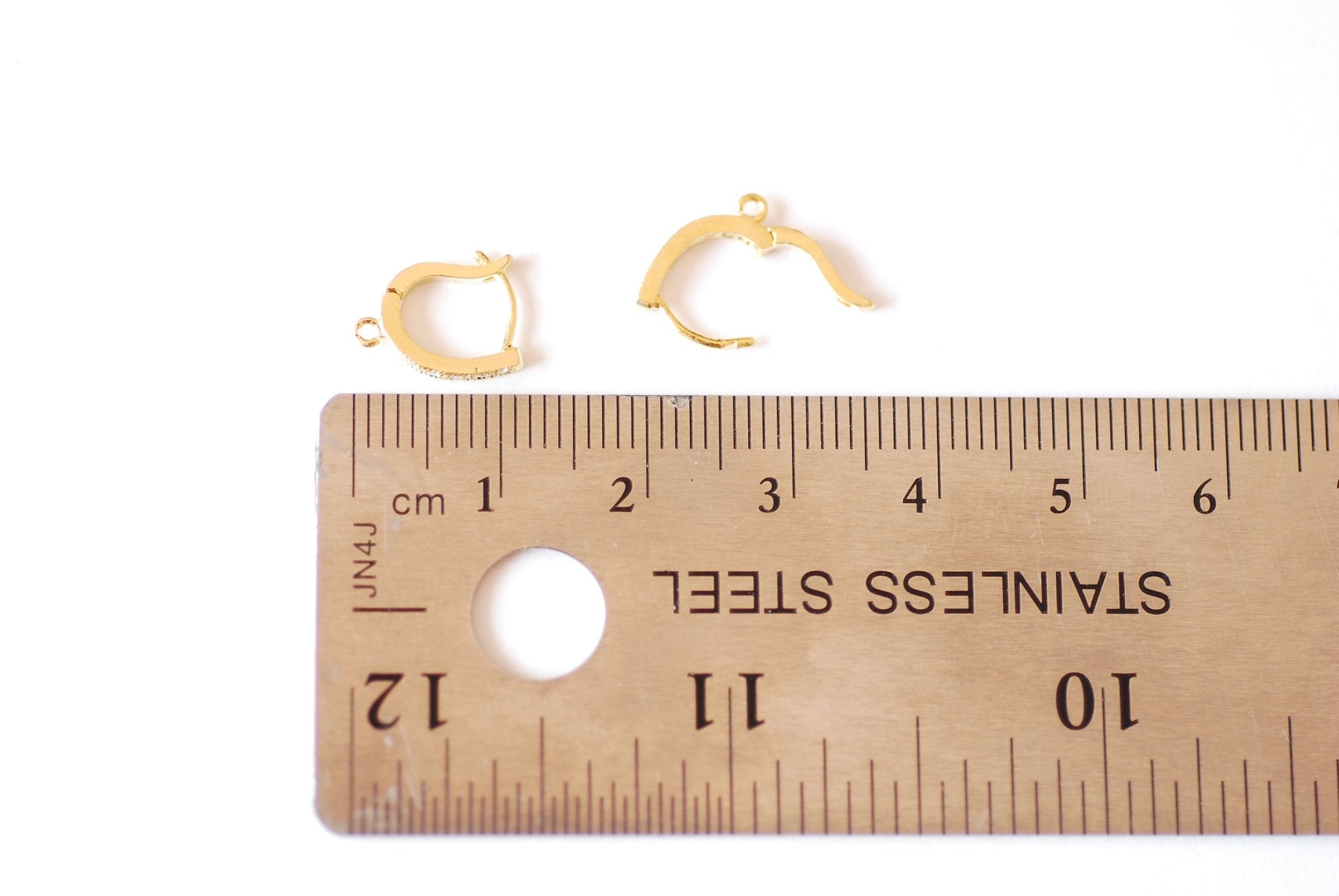 1 Pair 18k gold Pave Cubic Zirconia Leverback Earrings - 18k vermeil gold plated 925 sterling silver pave leverback earrings with ring - HarperCrown