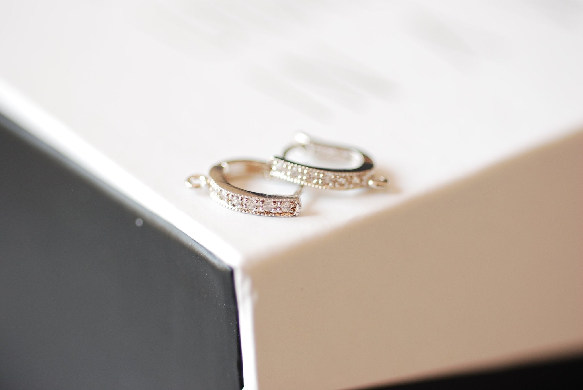 1 Pair 18k gold Pave Cubic Zirconia Leverback Earrings - 18k vermeil gold plated 925 sterling silver pave leverback earrings with ring - HarperCrown