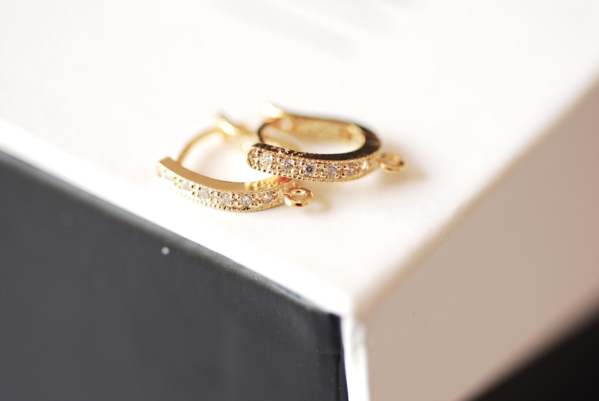 1 Pair 18k gold Pave Cubic Zirconia Leverback Earrings - 18k vermeil gold plated 925 sterling silver pave leverback earrings with ring - HarperCrown