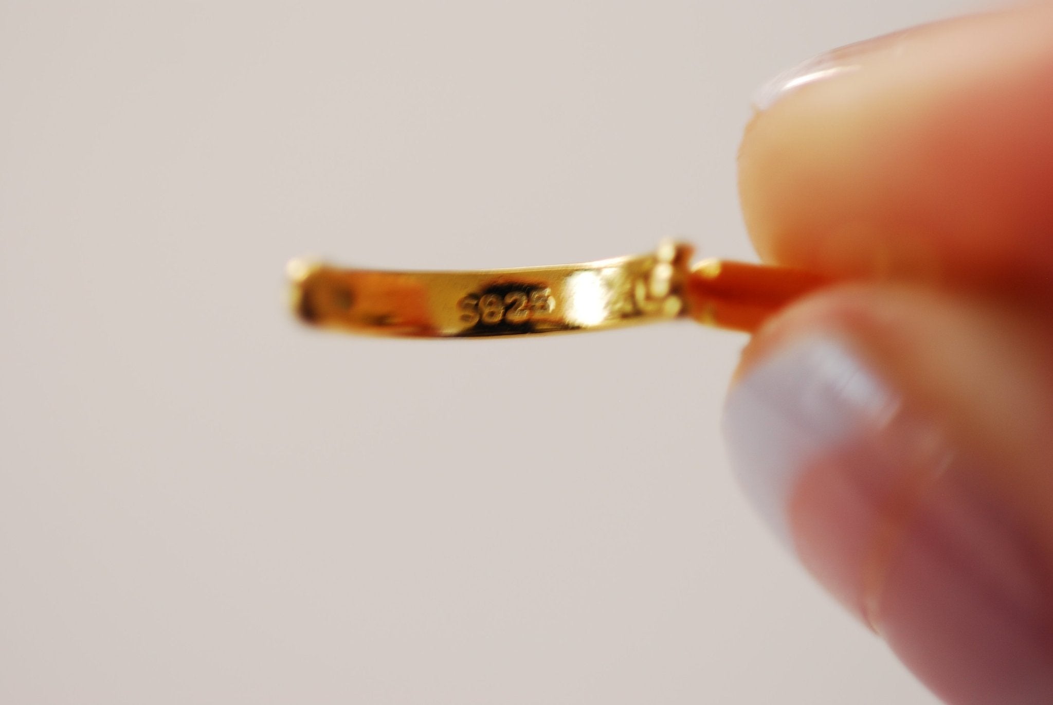 1 PAIR Gold Huggie Hoop Earrings Gold Sterling Silver Conch Hoop Cartilage Hoop Helix Hoop Tragus Hoop Dainty Hoop Earrings Thin Huggie Hoop - HarperCrown