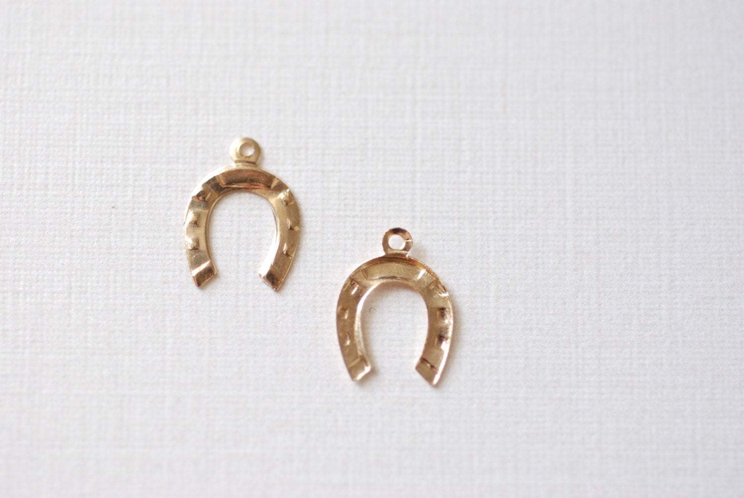 Horseshoe Charm, Wholesale, 14/20 Gold-Filled, 13mm, Lucky Gold Jewelry Making Charm