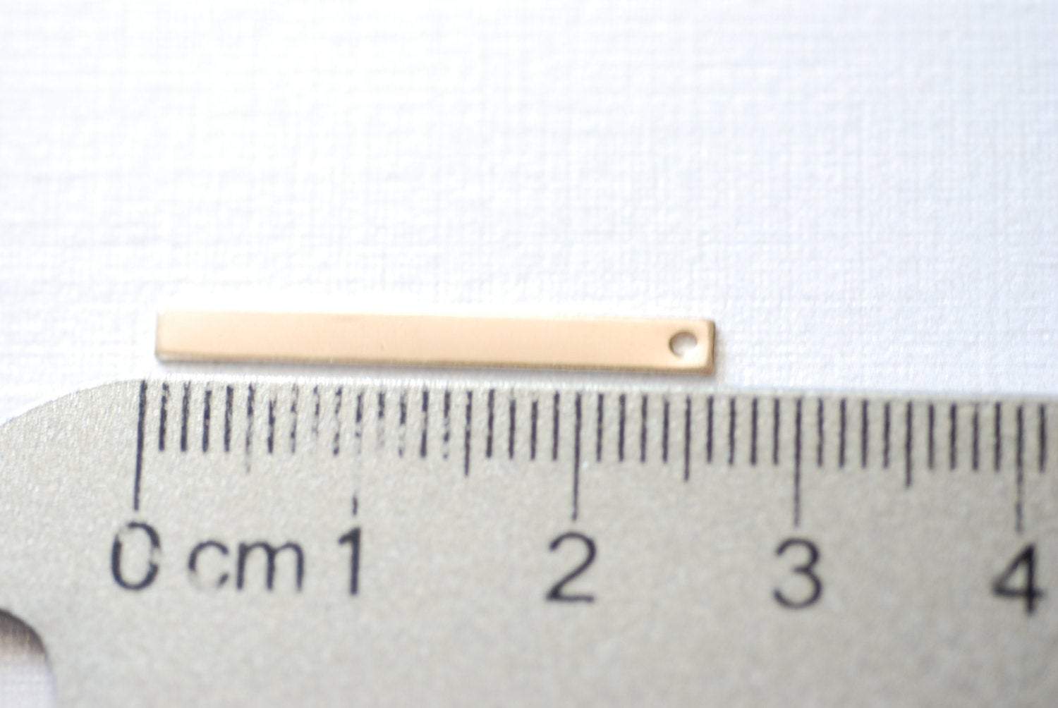Blank Bar Charm, 14/20 Gold-Filled, 25mm x 2.5mm, Bar Drop Dangle Charm One Hole