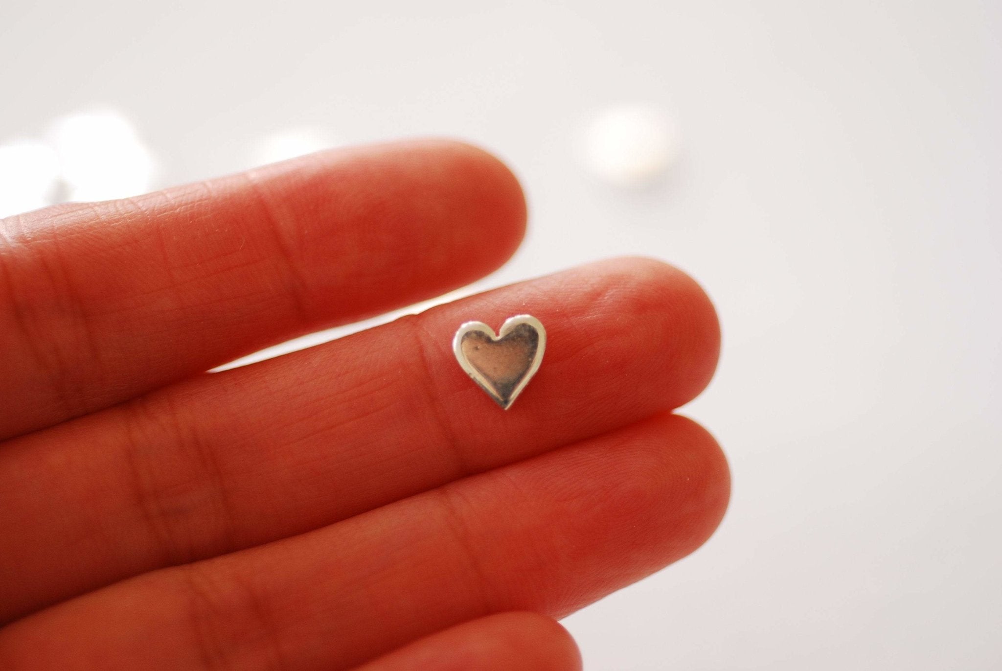 2 pieces Vermeil Gold or Sterling Silver Heart Beads - Gold Flat Heart Beads Gold Spacer Heart Beads Stamping Tag Love Necklace Bracelet 327 - HarperCrown