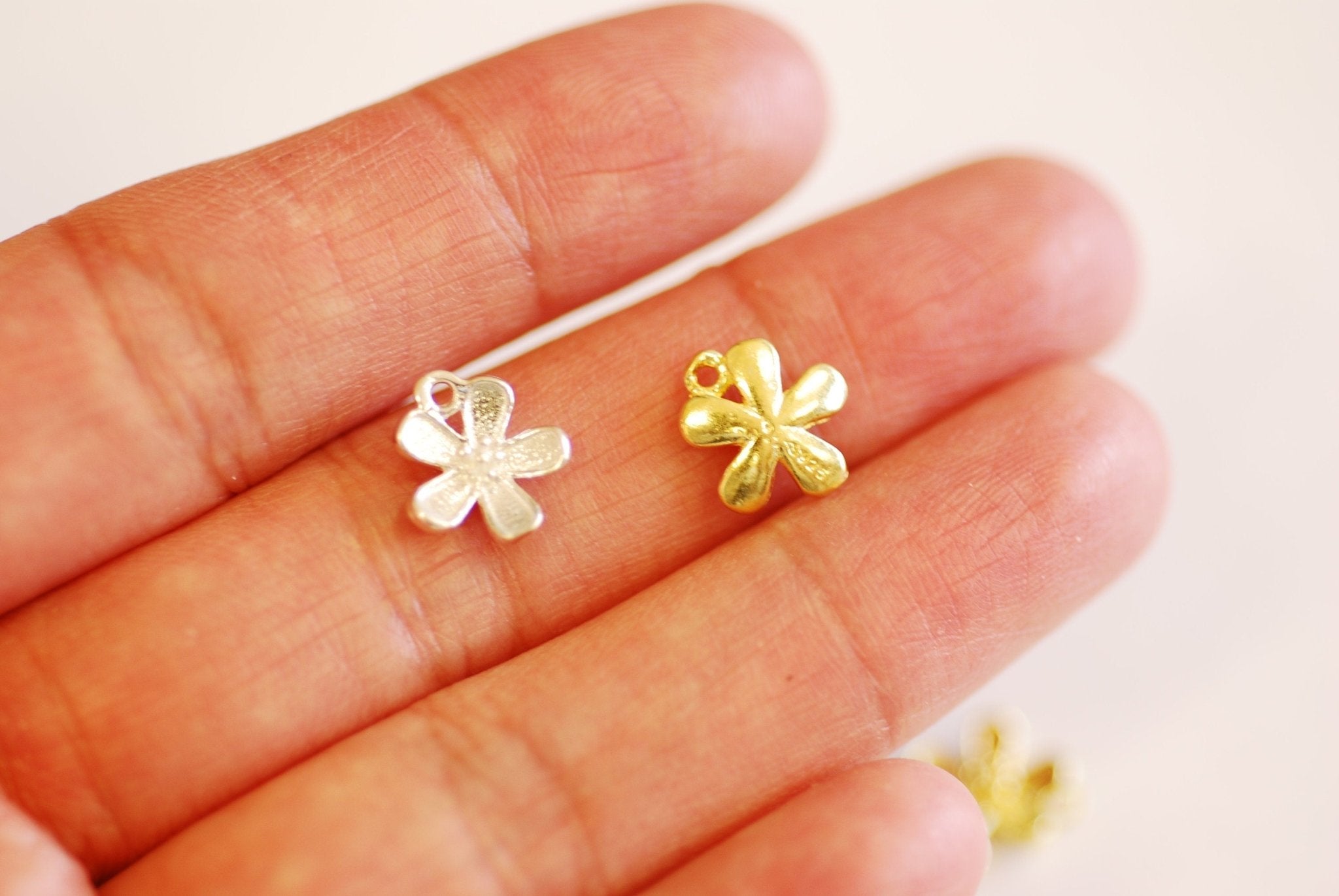 925 Sterling Silver or Vermeil Gold 18k Flower Daisy Charm Nature Floral Plumeria Sunflower Dandelion Charm Pendant - HarperCrown