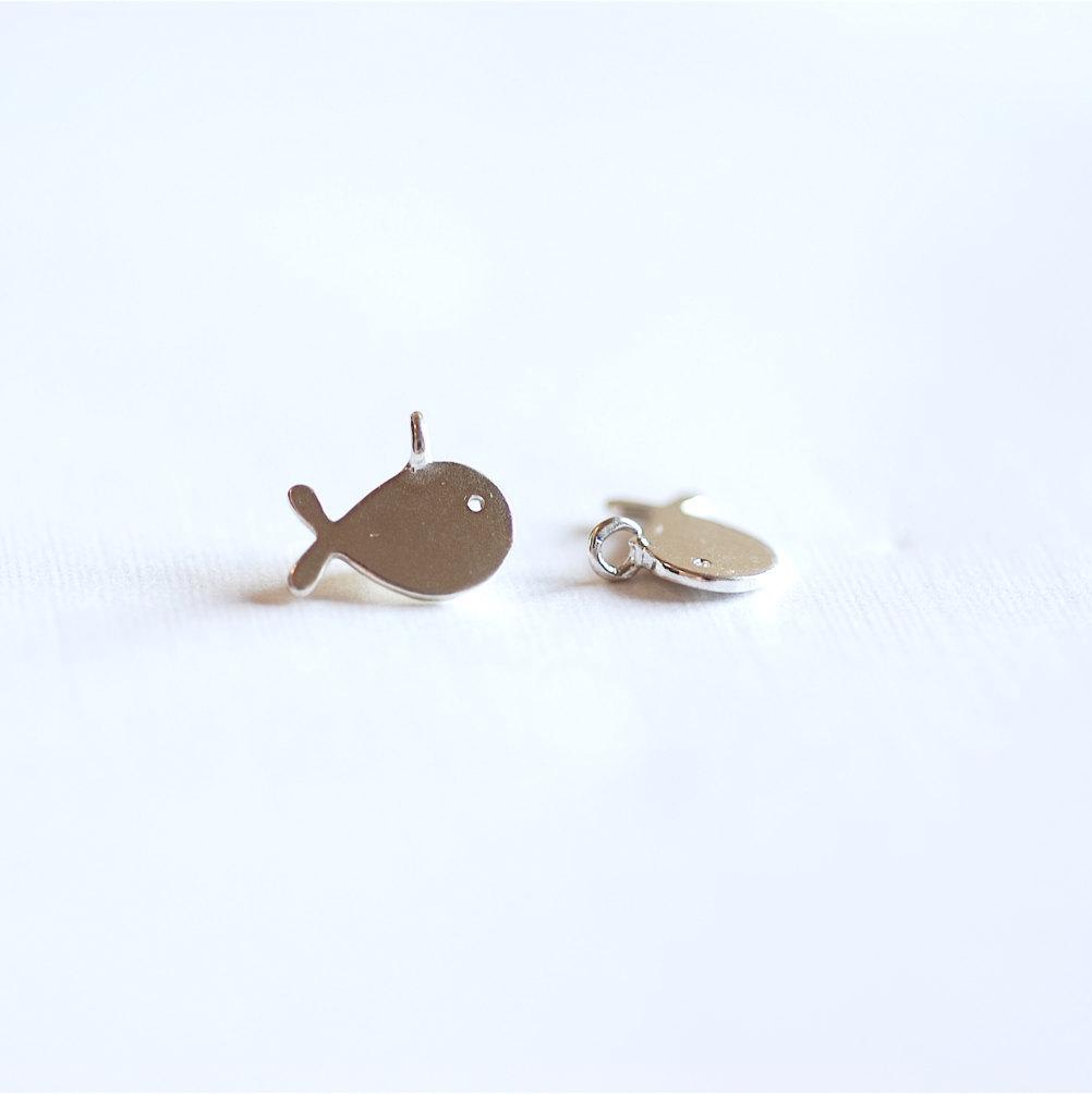 925 Sterling Silver Small Fish Charm- Sterling Silver School of Fish Charm, Silver Sea Fish Charm, Gold Fish Charm, Ocean Fish, beads, 271 - HarperCrown