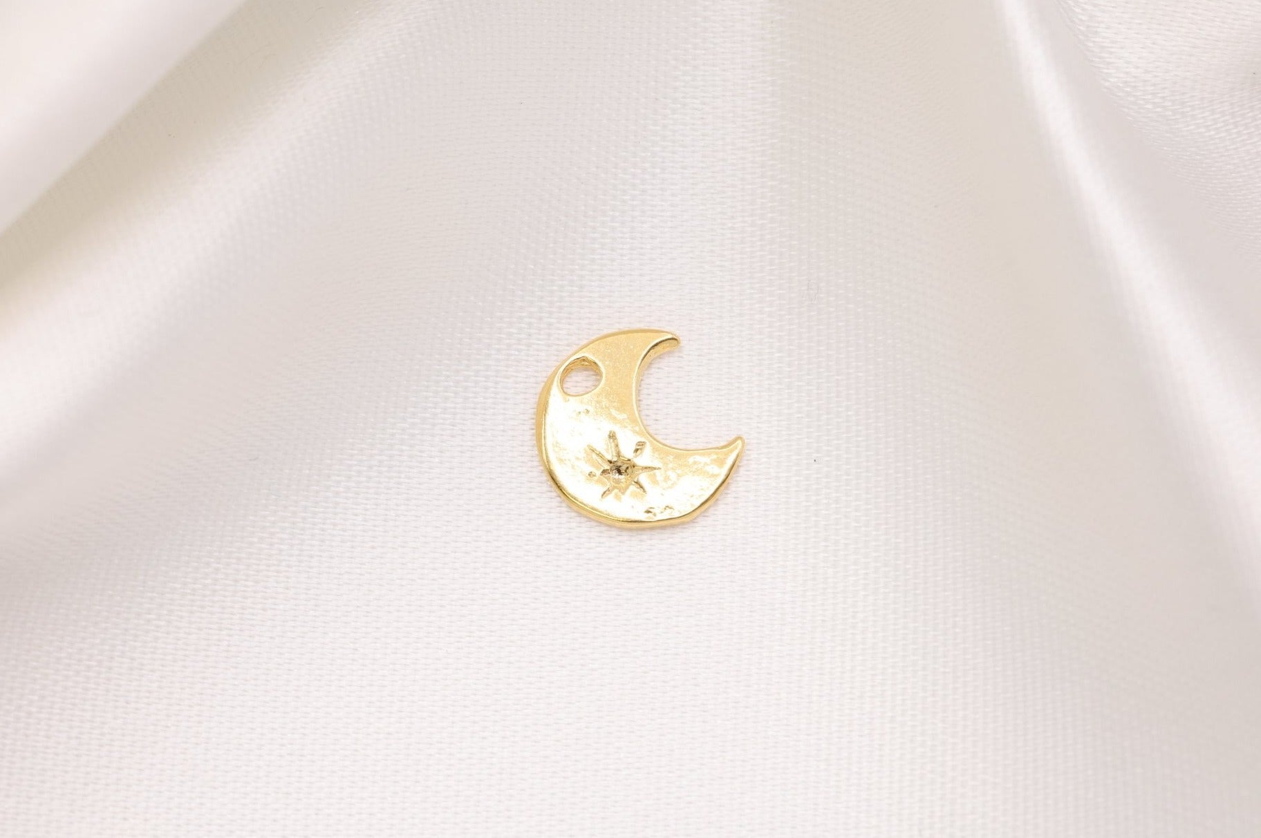 Crescent Moon Star Charm Wholesale 14K Gold, Solid 14K Gold, 348G - HarperCrown