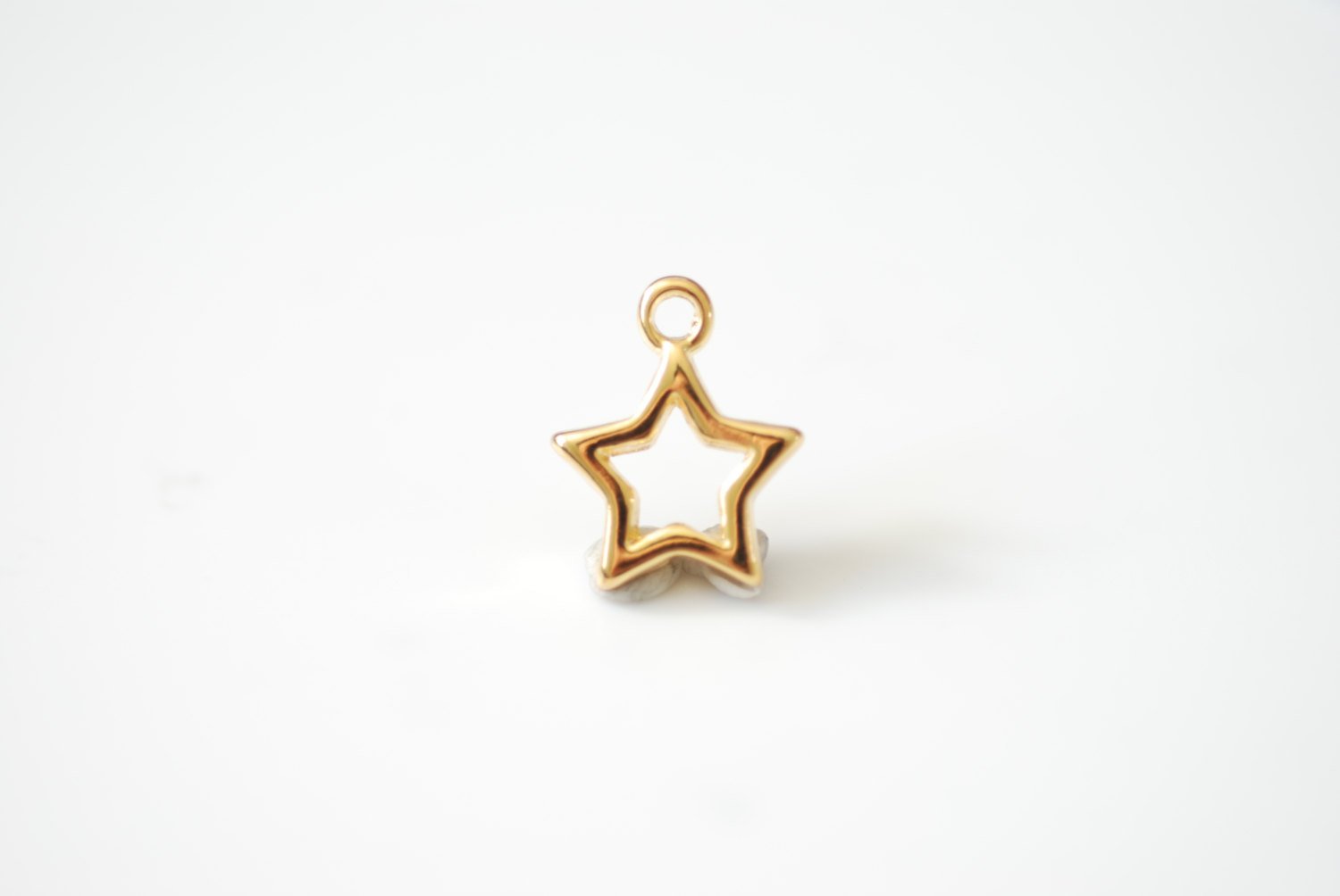 Gold Star Charm- Vermeil Gold 18k gold plated over Sterling Silver Open Star Charm, Gold Open Star, Star Connector Link, Shooting Star, 61 - HarperCrown