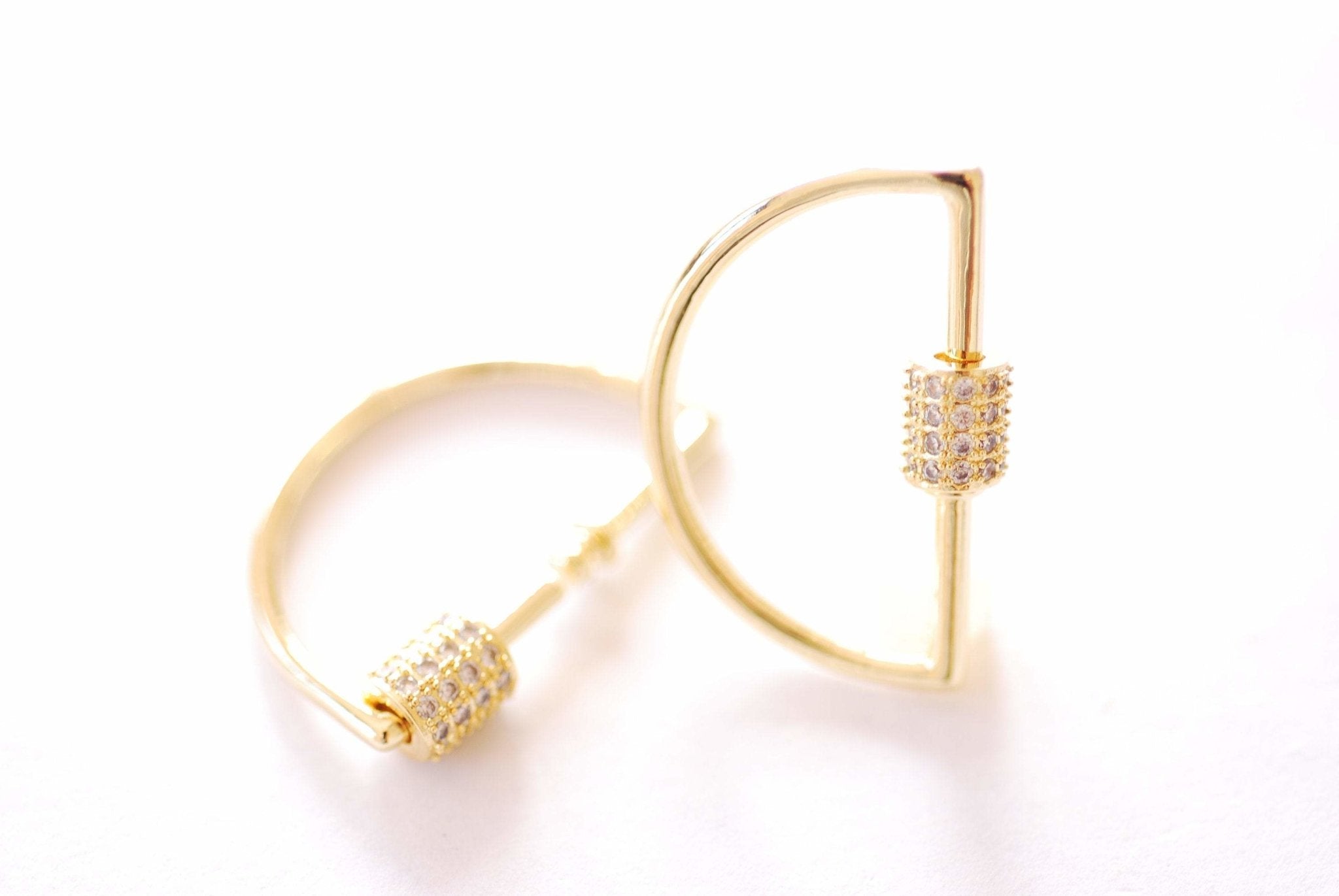 驚きの激安価格 Circle Half - Charms Wholesale Shape Clasp Carabiner Screw ミュージシャン