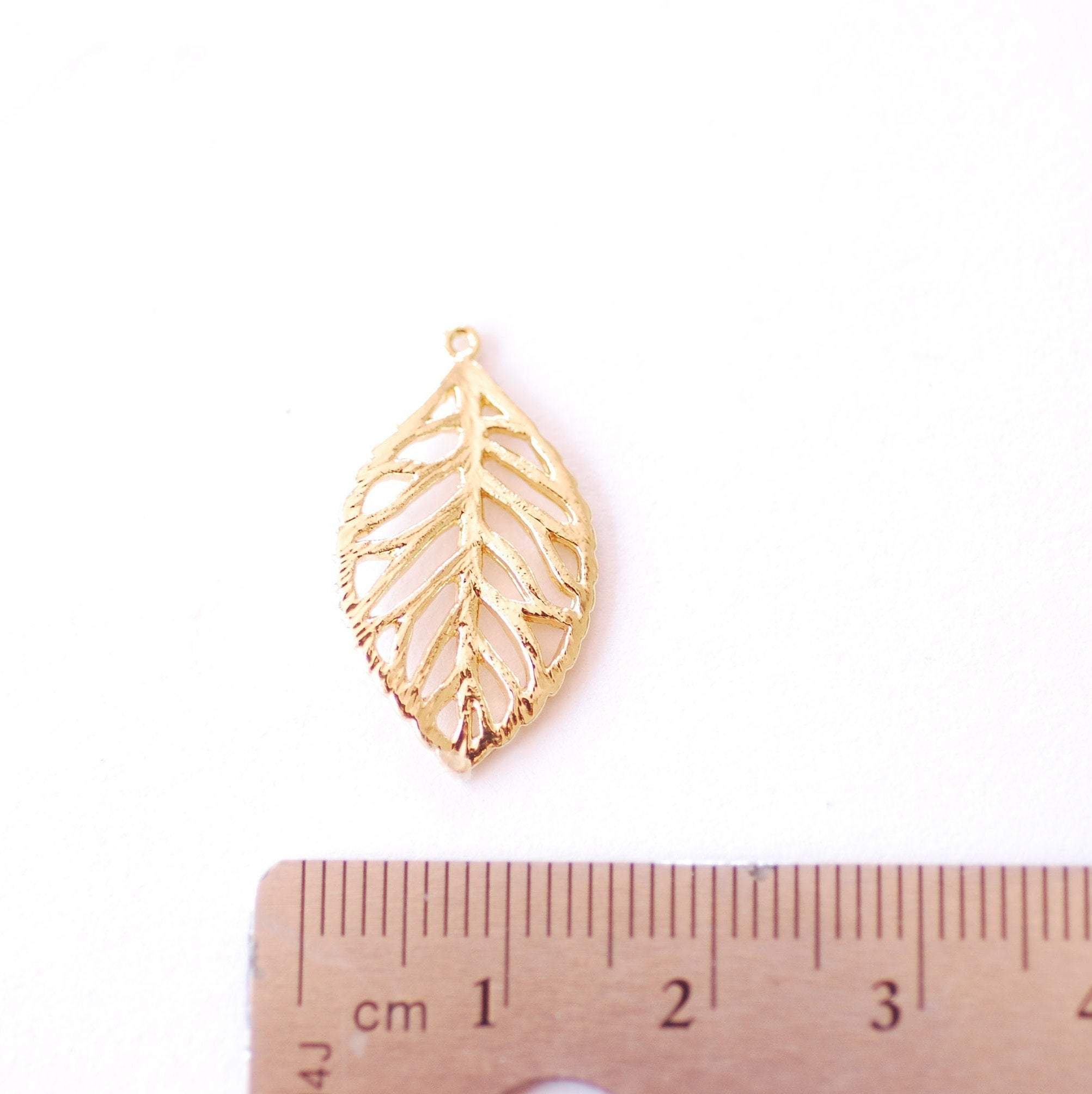 Leaf Charm | 16k Gold Plated over Brass | Dainty Leaf Pendant HarperCrown Wholesale B325 - HarperCrown