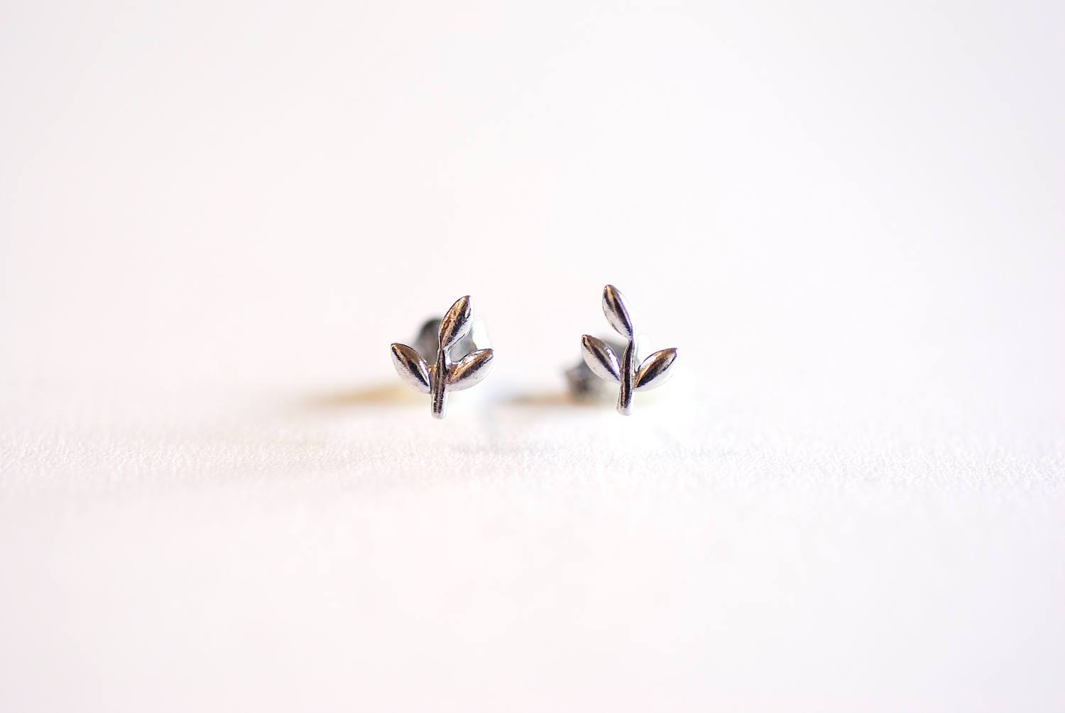 Leaflet Earring- Sterling Silver Leaf Earring, Leaf Studs, Leaf Bud earrings, Sterling Silver Earrings, Ear Crawlers, Ear Climbers, Flower - HarperCrown