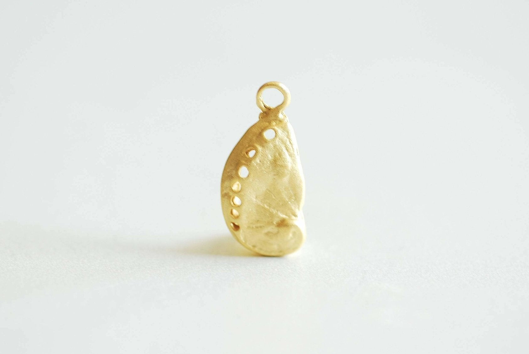 Matte Gold Abalone Shell Charm- Vermeil Gold, cowrie shell, nautical sea shell, oyster shell, seashell charm, beach ocean, shell charm, 372 - HarperCrown