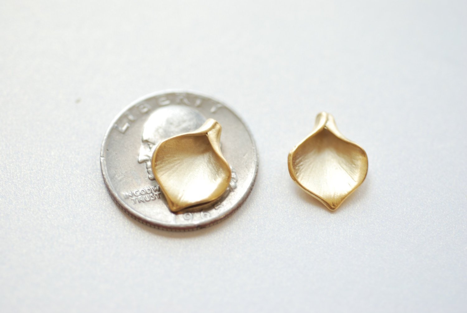 Matte Vermeil Gold Calla Lily Petal Charm- 18k gold plated Sterling Silver bead cap, gold calla lily bead cone, nature charm pendant, 187 - HarperCrown