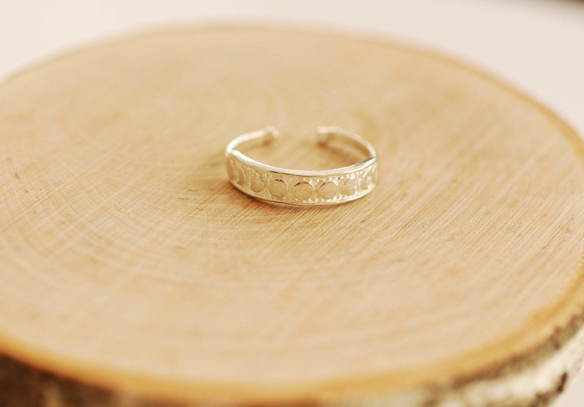 Moon Phase Ring 925 Sterling silver or 18k Gold Stacking Ring Moon Phases Luna Ring Celestial Ring Moon Ring Zodiac Ring Lunar Phase Ring - HarperCrown