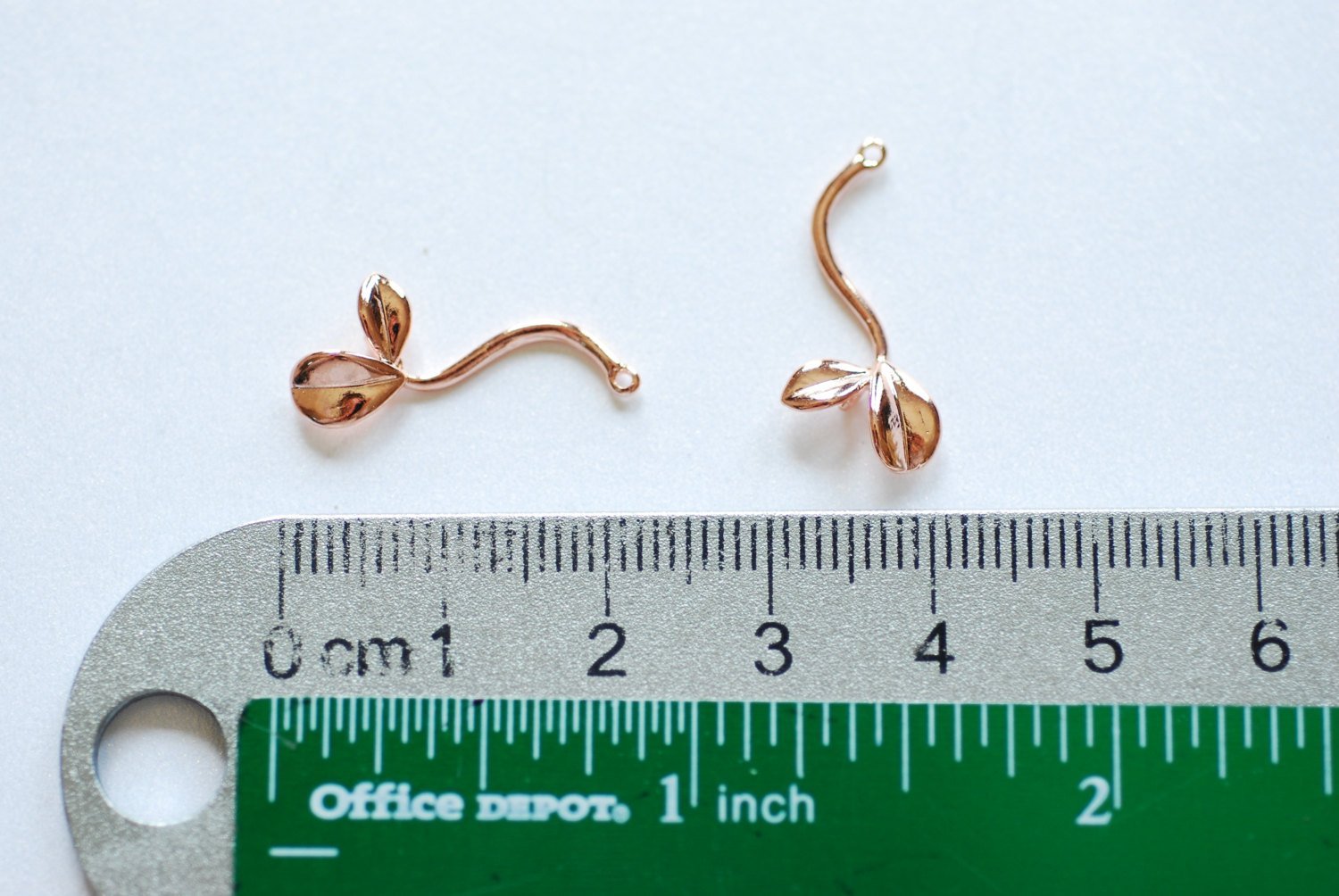 Pink Rose GoldVermeil Sprout Charm Connector- 22k gold plated Sterling Silver Sprout Connector, Alfalfa Sprout, Mung Bean Sprouts, Link, 196 - HarperCrown