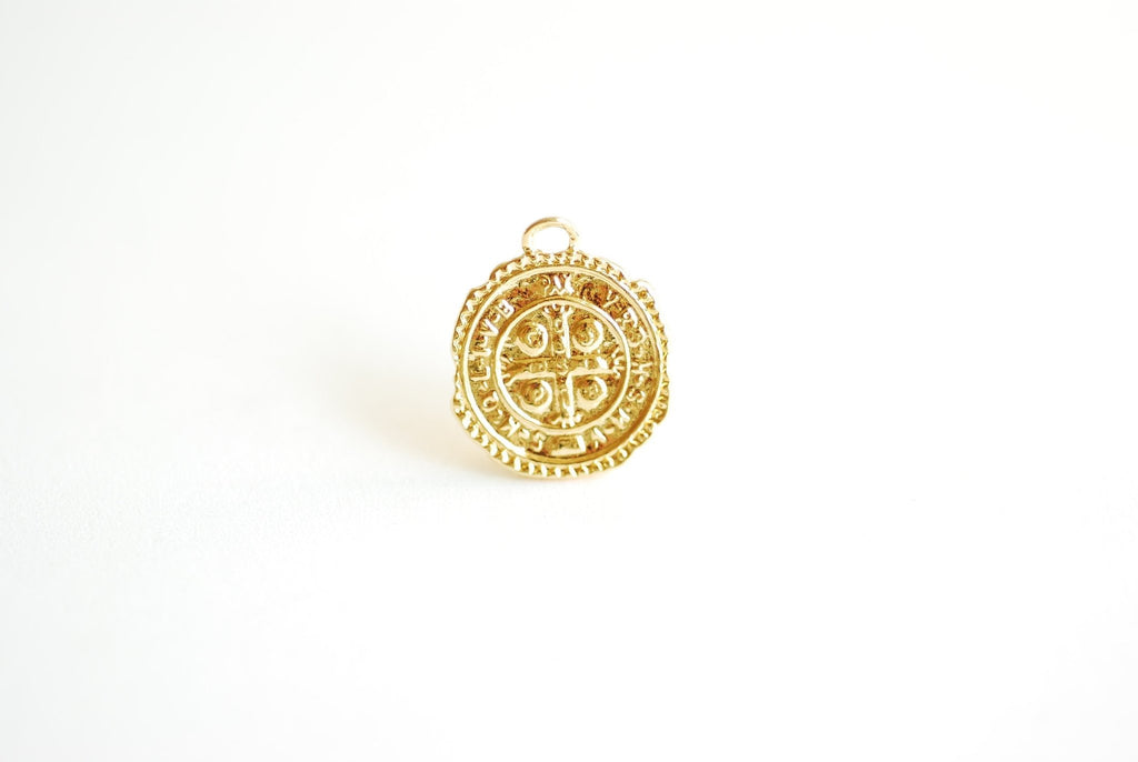 Wholesale Charms - Round Cross Medallion Pendant- Vermeil 18k gold Plated  over 925 Sterling Silver, Coin Medallion, Greek Coin, Catholic, Jesus  Christ, 478 – HarperCrown